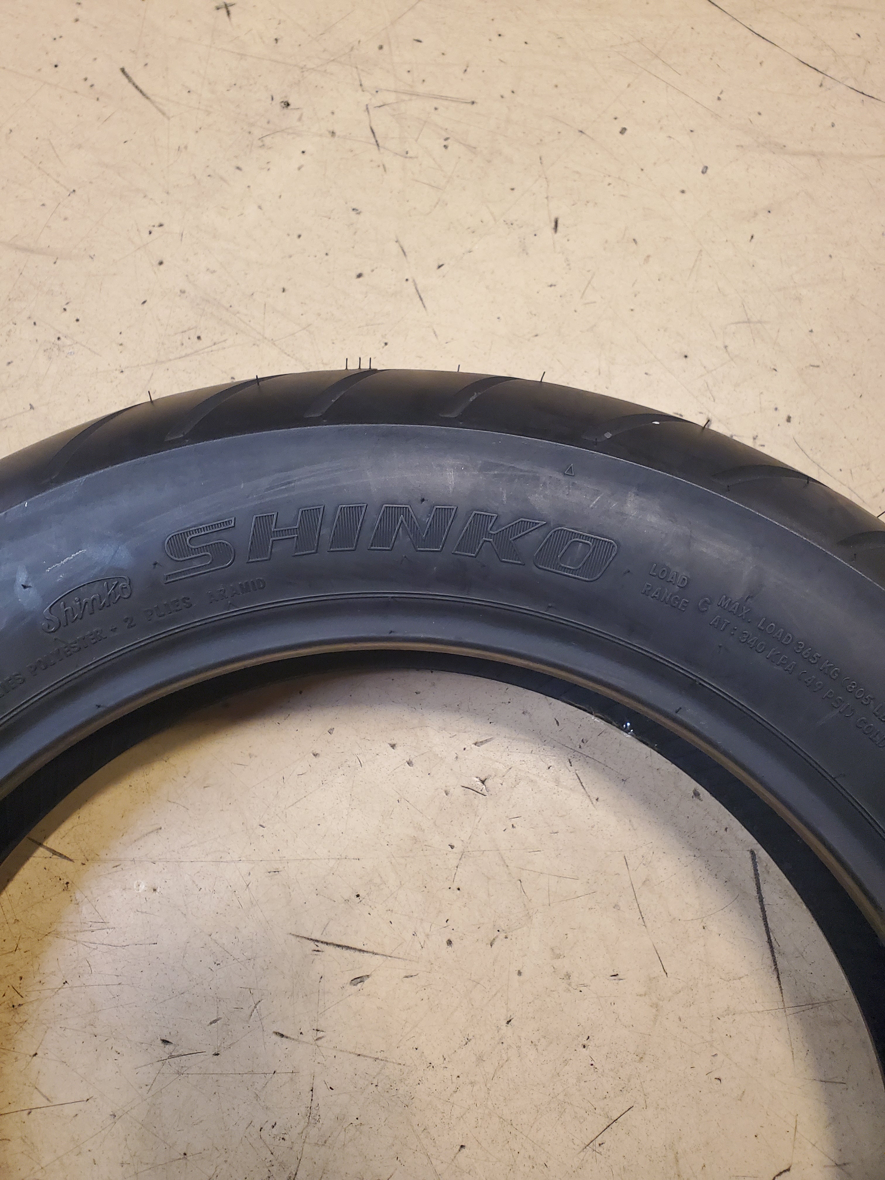 SHINKO SR 999RF LONG HAUL BSW 130 90 16 73H FRONT MOTORCYCLE TIRE 874903