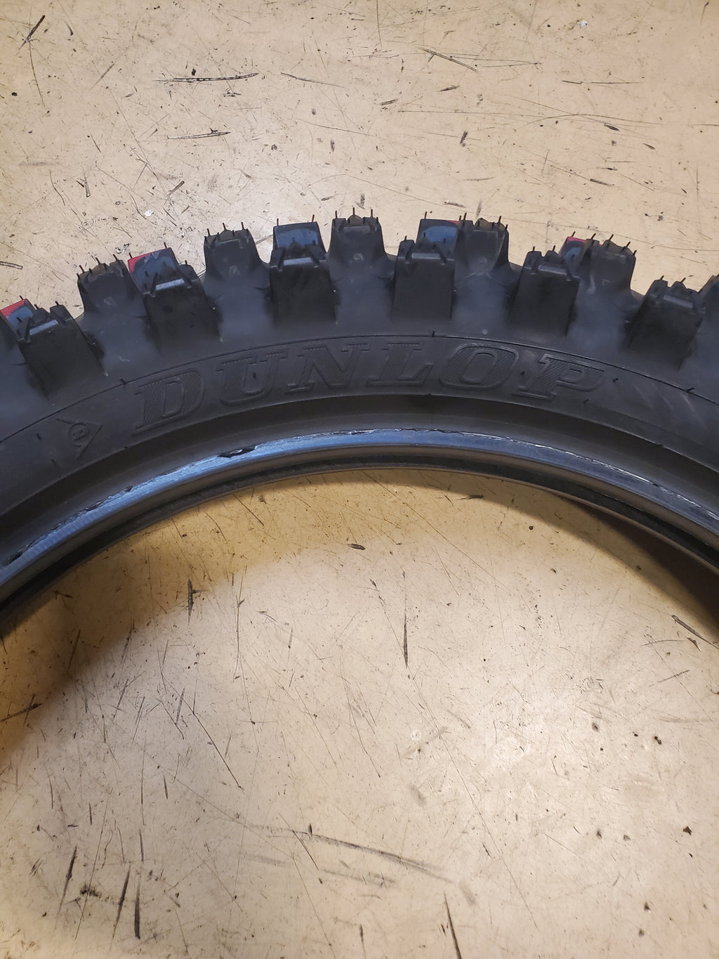 DUNLOP GEOMAX BSW 120 90 19 66M REAR DIRT BIKE TIRE 2158120003