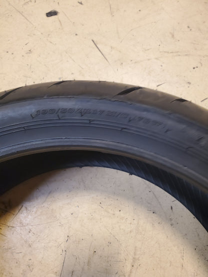 DUNLOP SPORTMAX GPR-300 190 50 17 73W REAR MOTORCYCLE TIRE 45067841