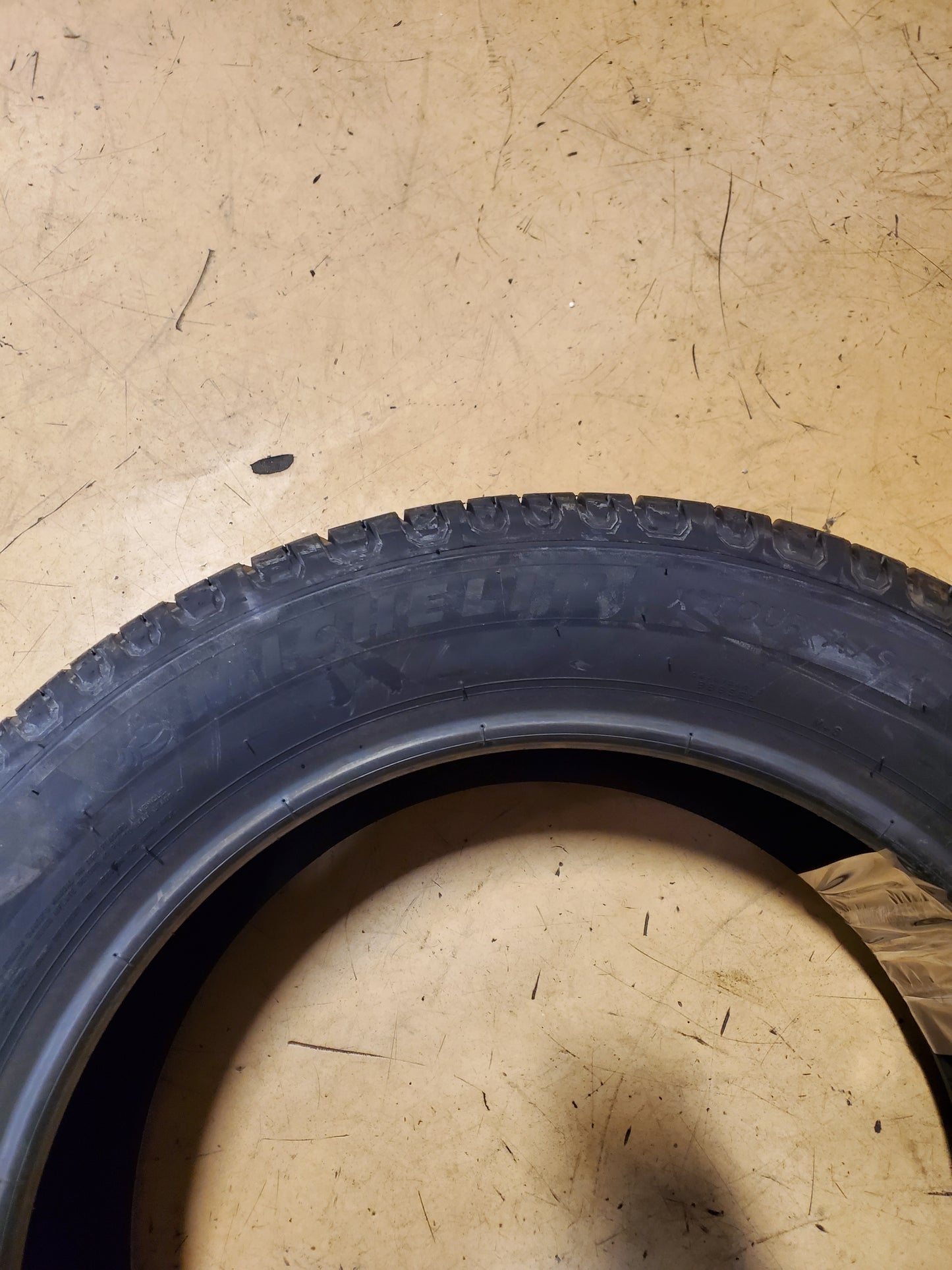 MICHELIN X TOUR A/S 2 BSW P 245 55 19 107H XL ALL SEASON TIRE