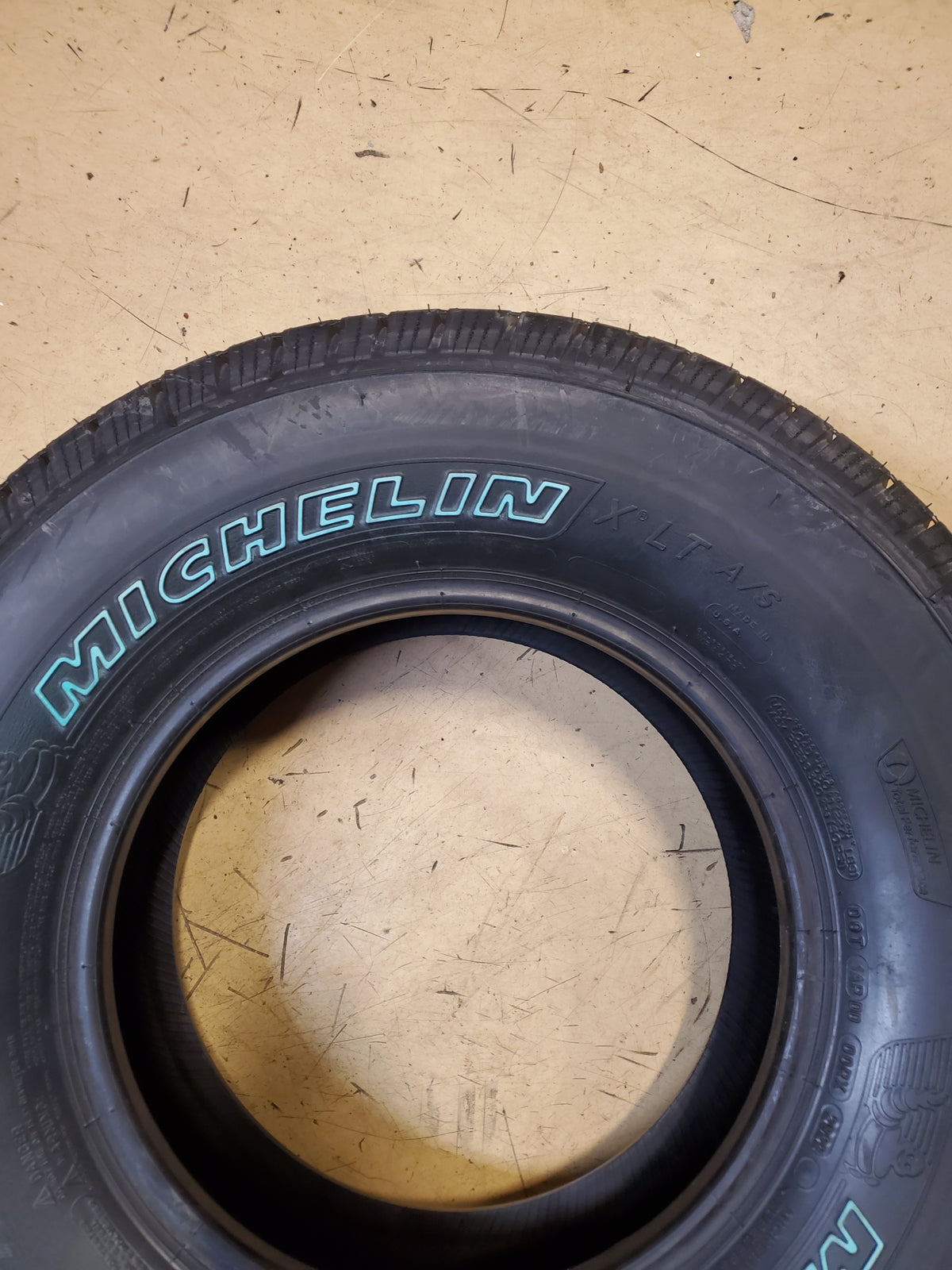MICHELIN XLT A/S RWL XL 235 75 15 109T ALL SEASON TIRE 89536