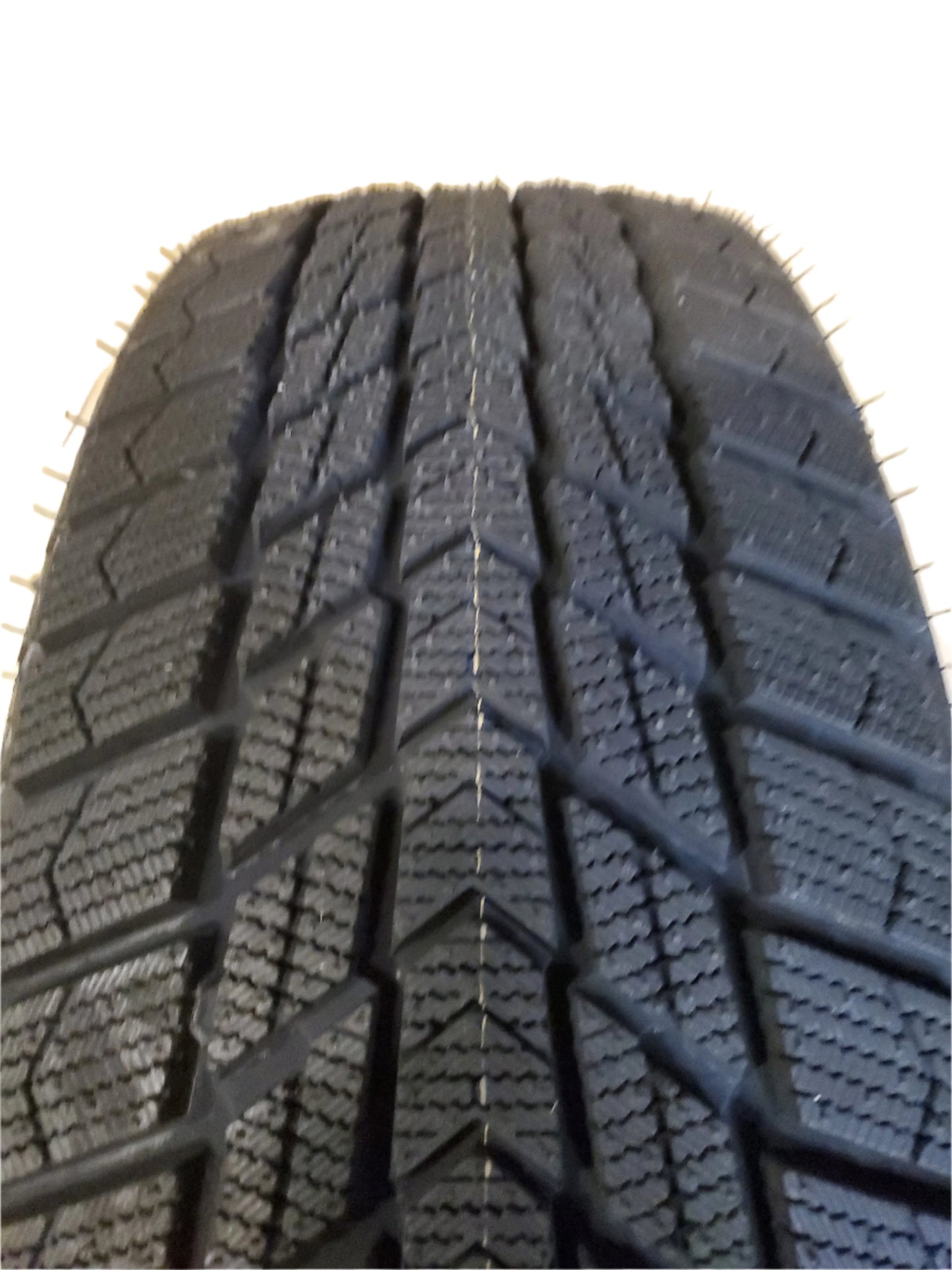 NEXEN WINGUARD ICE PLUS BSW P 195 65 15 95T XL WINTER TIRE 16027NXK