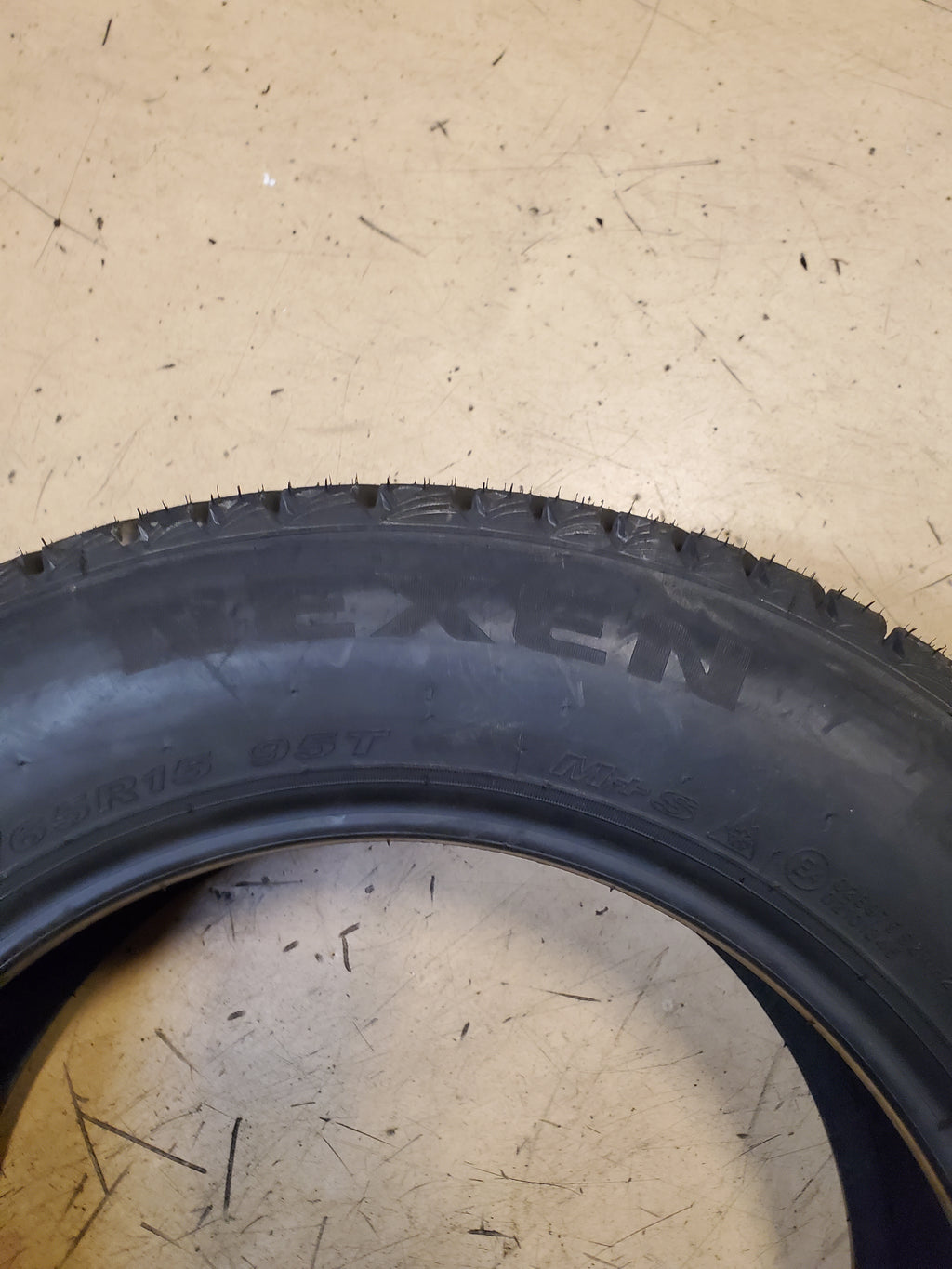 NEXEN WINGUARD ICE PLUS BSW P 195 65 15 95T XL WINTER TIRE 16027NXK