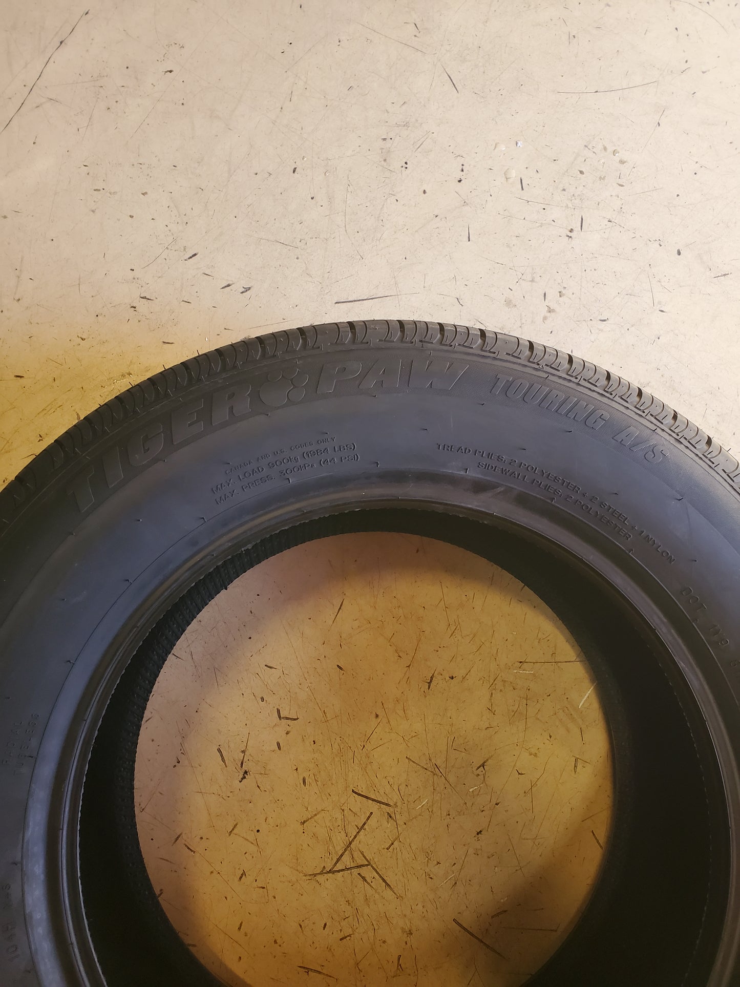 UNIROYAL TIGER PAW TOURING A/S BSW P 235 65 17 104H ALL SEASON TIRE 89085