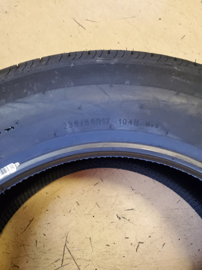 UNIROYAL TIGER PAW TOURING A/S BSW P 235 65 17 104H ALL SEASON TIRE 89085