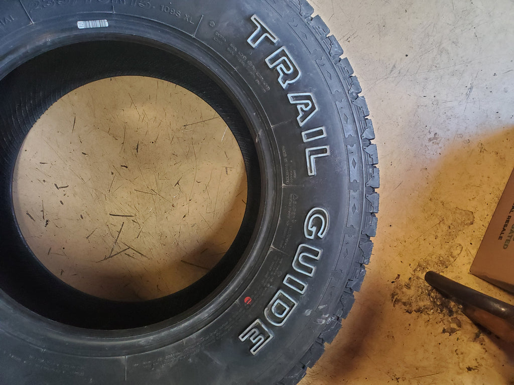 MULTI-MILE  TRAIL GUIDE ALL TERRAIN OWL P 235 75 15 109S XL TIRE TGT64