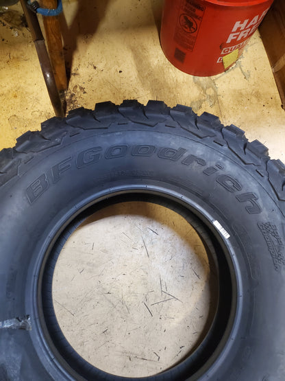 2 BFGOODRICH MUD TERRAIN T/A KM3 BSW LT 255 85 16 123/120Q 10PLY MUD TIRE 85538
