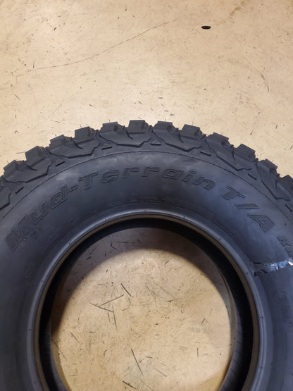 2 BFGOODRICH MUD TERRAIN T/A KM3 BSW LT 255 85 16 123/120Q 10PLY MUD TIRE 85538