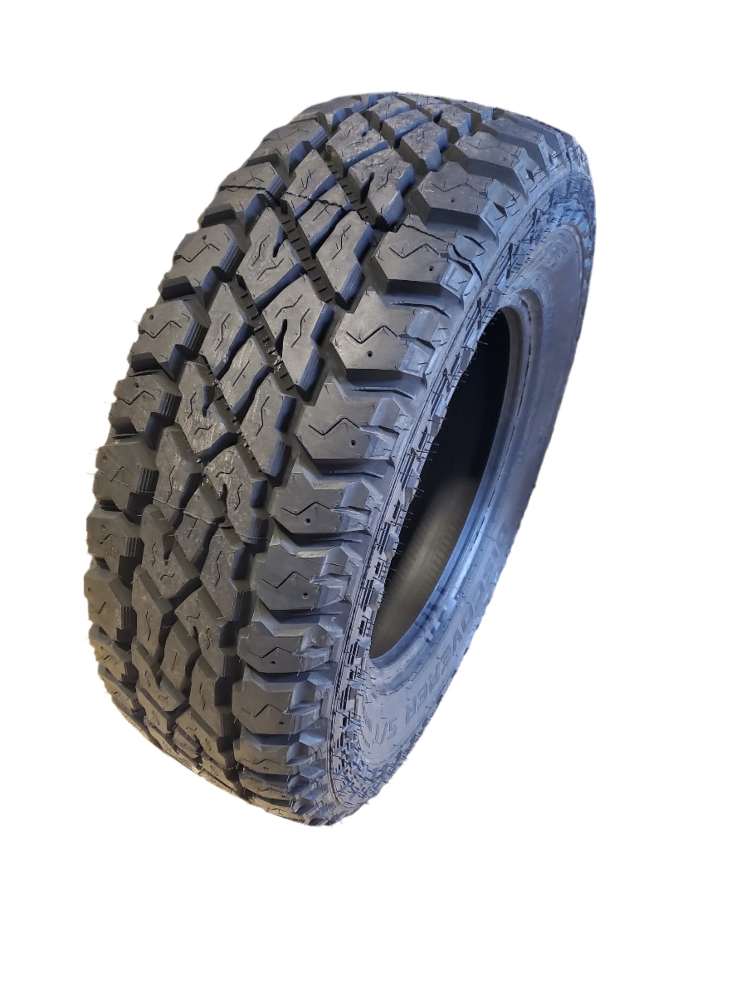 COOPER DISCOVERER S/T MAXX LT 275 70 18 125/122Q10PLY ALL TERRAIN TIRE 170070004