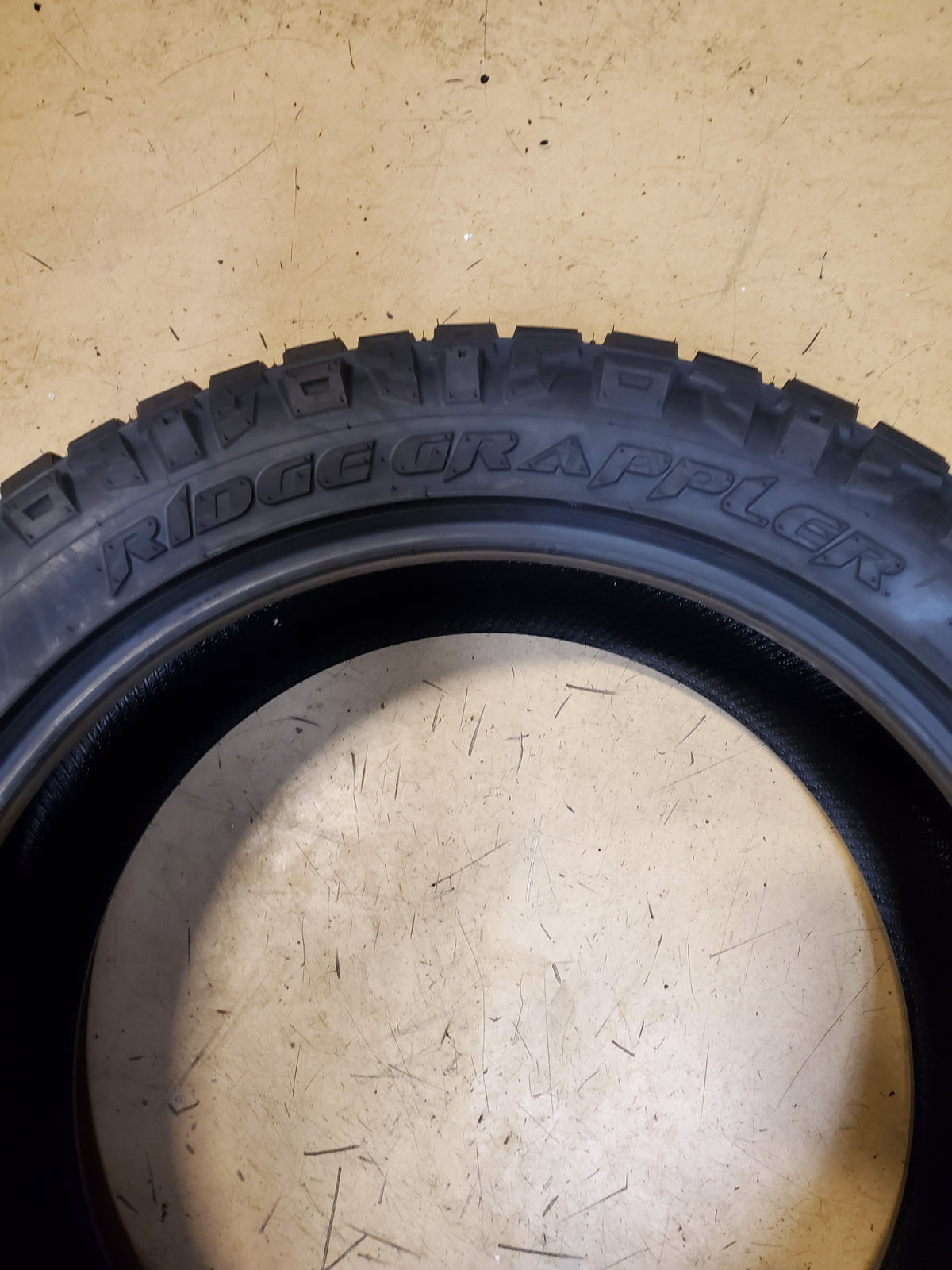 NITTO RIDGE GRAPPLER BSW P 275 50 22 115T ALL TERRAIN TIRE 218870