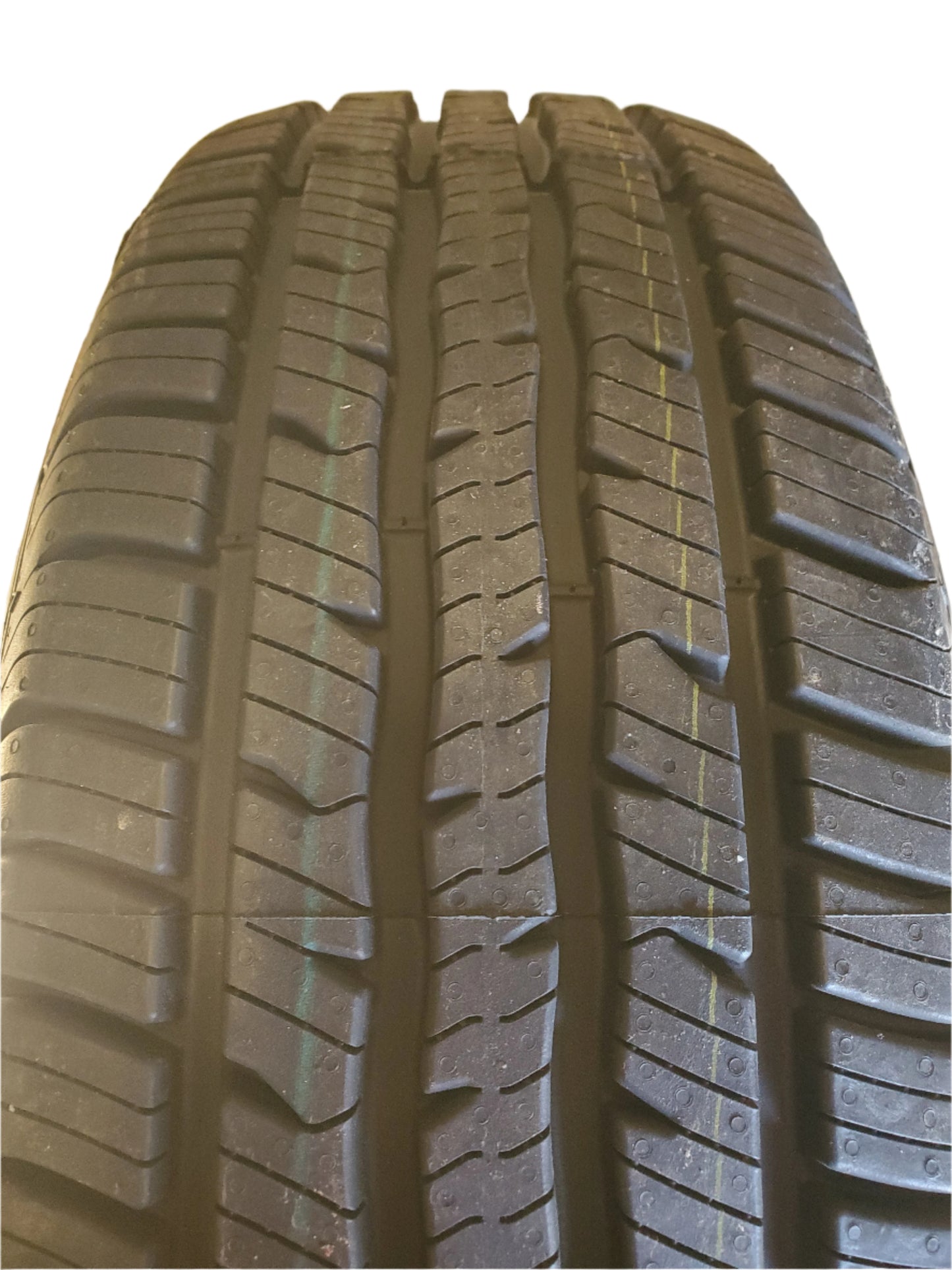 BFGOODRICH ADVANTAGE CONTROL BSW P 205 60 16 92H ALL SEASON TIRE 07227