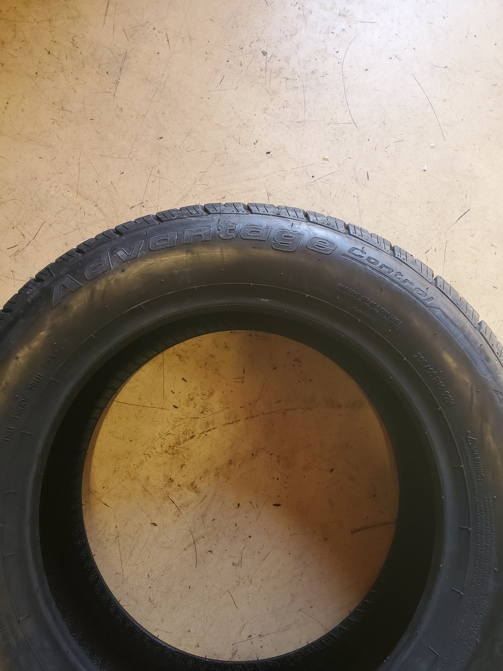 BFGOODRICH ADVANTAGE CONTROL BSW P 205 60 16 92H ALL SEASON TIRE 07227