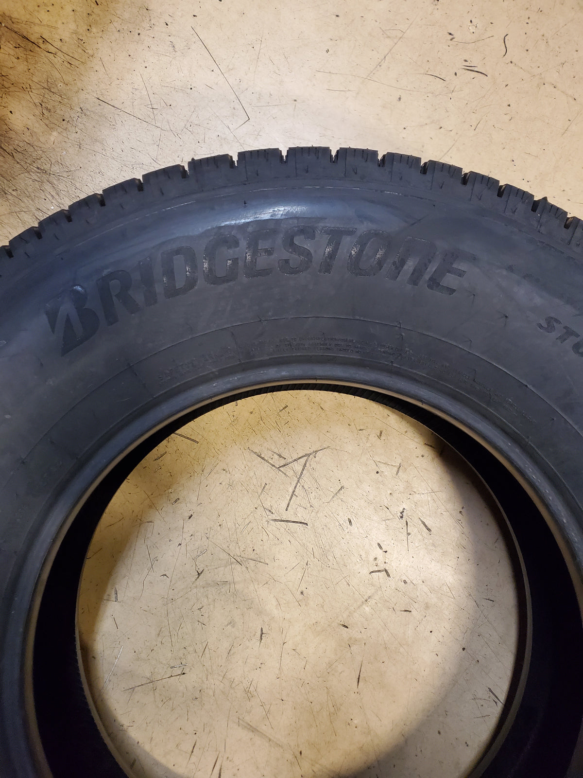 BRIDGESTONE BLIZZAK LT BSW LT 265 70 17 121/118R 10PLY WINTER TIRE 000656