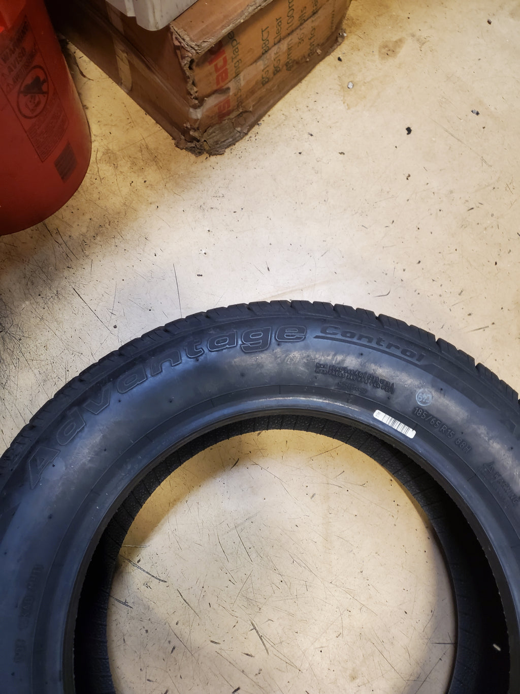 BFGOODRICH ADVANTAGE CONTROL BSW P 185 65 15 88H ALL SEASON TIRE 12354