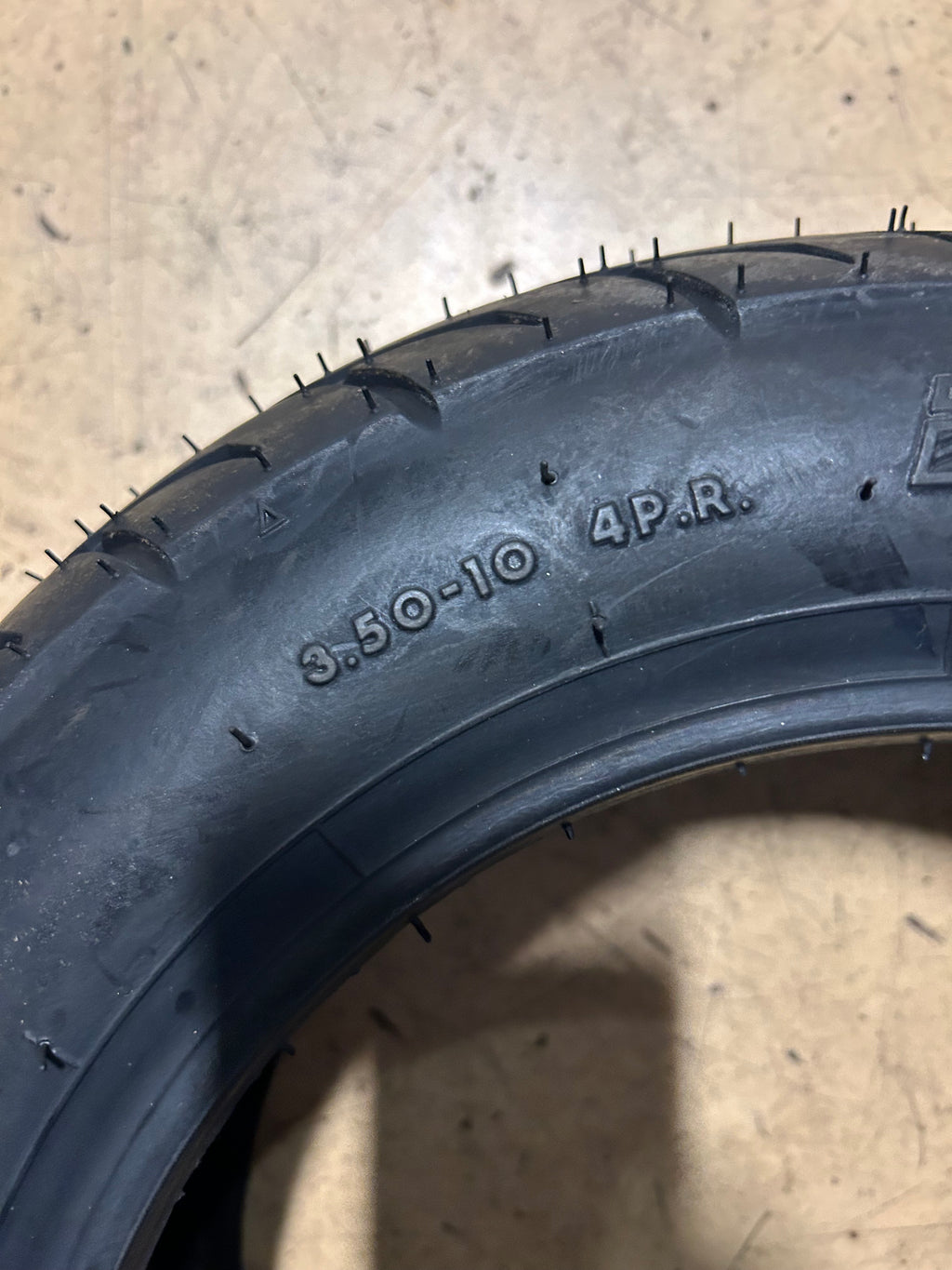 IRC TUKTUK MB90 BSW  3.5 10 51J SCOOTER TIRE T10317