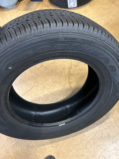 NOS 2 GOODYEAR ASSURANCE CS FUEL MAX BSW P 245 60 18 105T A/S TIRE 755385383