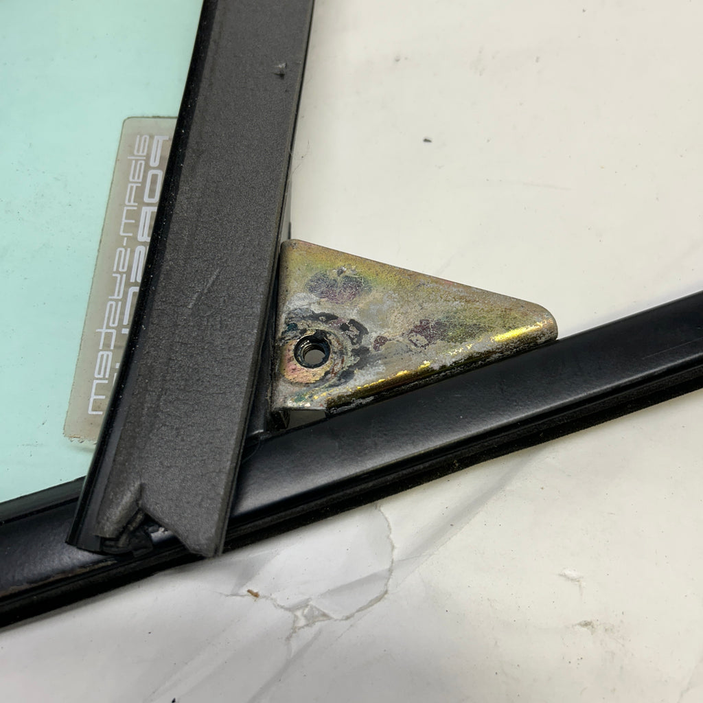 PORSCHE 911 TARGA DOOR WINDOW FRAME WITH GLASS LEFT DRIVER SIDE 9115420194370K
