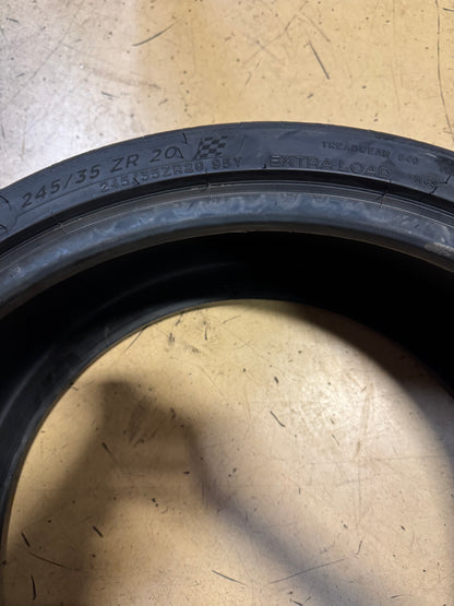 MICHELIN PILOT SPORT ALL SEASON 4 BSW P 245 35 20 95Y XL UHP ALL SEASON TIRE 31506