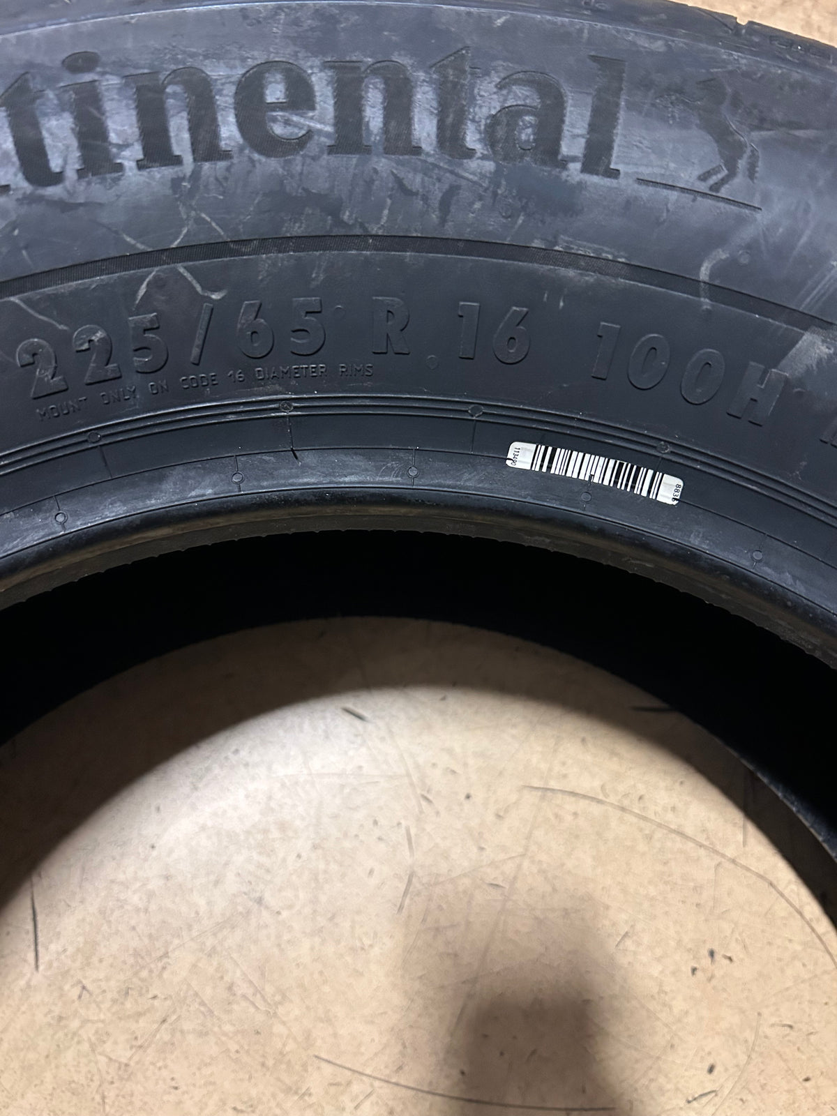 CONTINENTAL CONTROLCONTACT TOUR M A/S P 225 65 16 100H TIRE 1557550