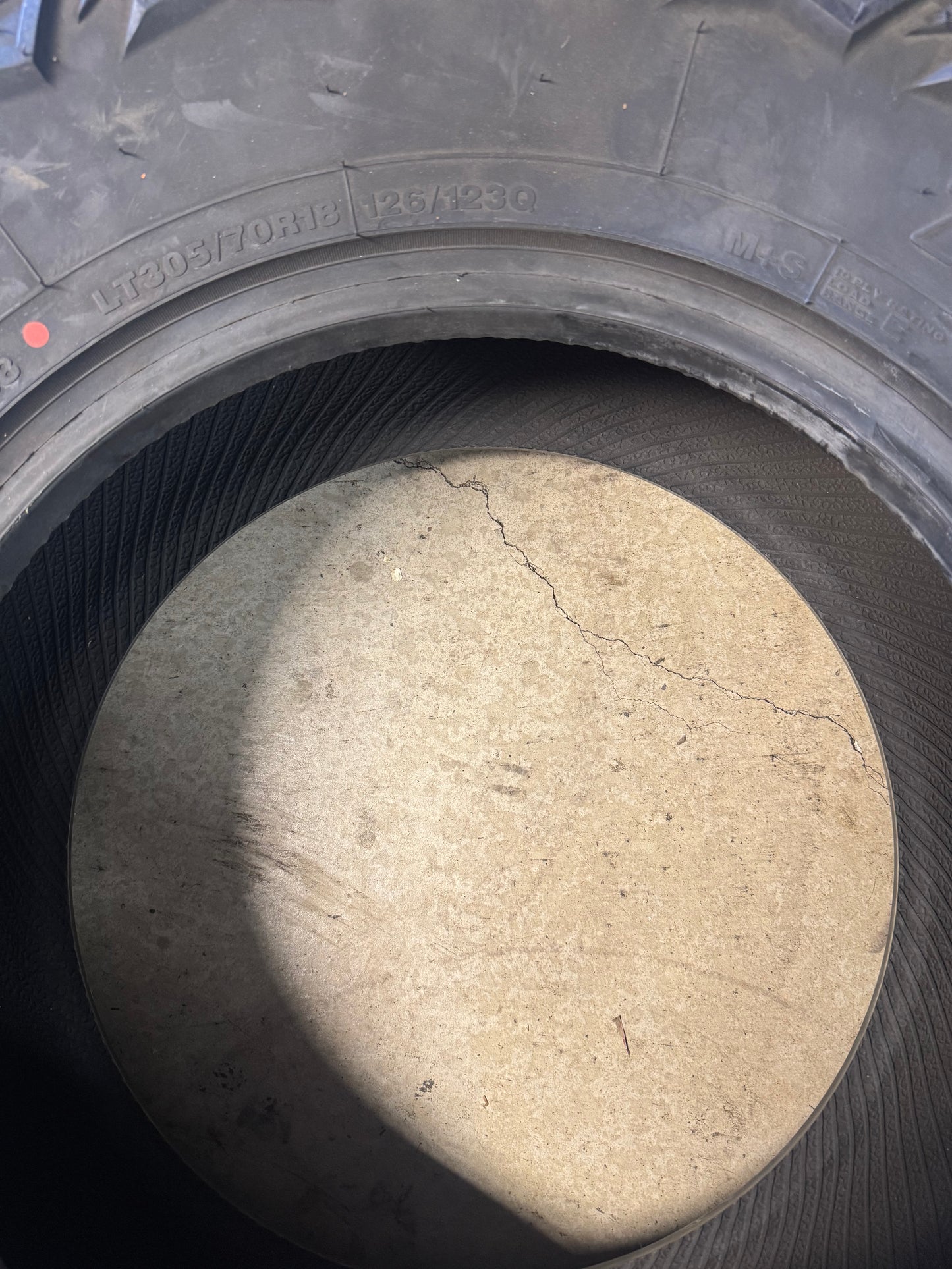 NOS THUNDERER TRAC GRIP M/T R408 BSW LT 305 70 18 126/123Q 10PLY MUD TERRAIN TIRE TH2490