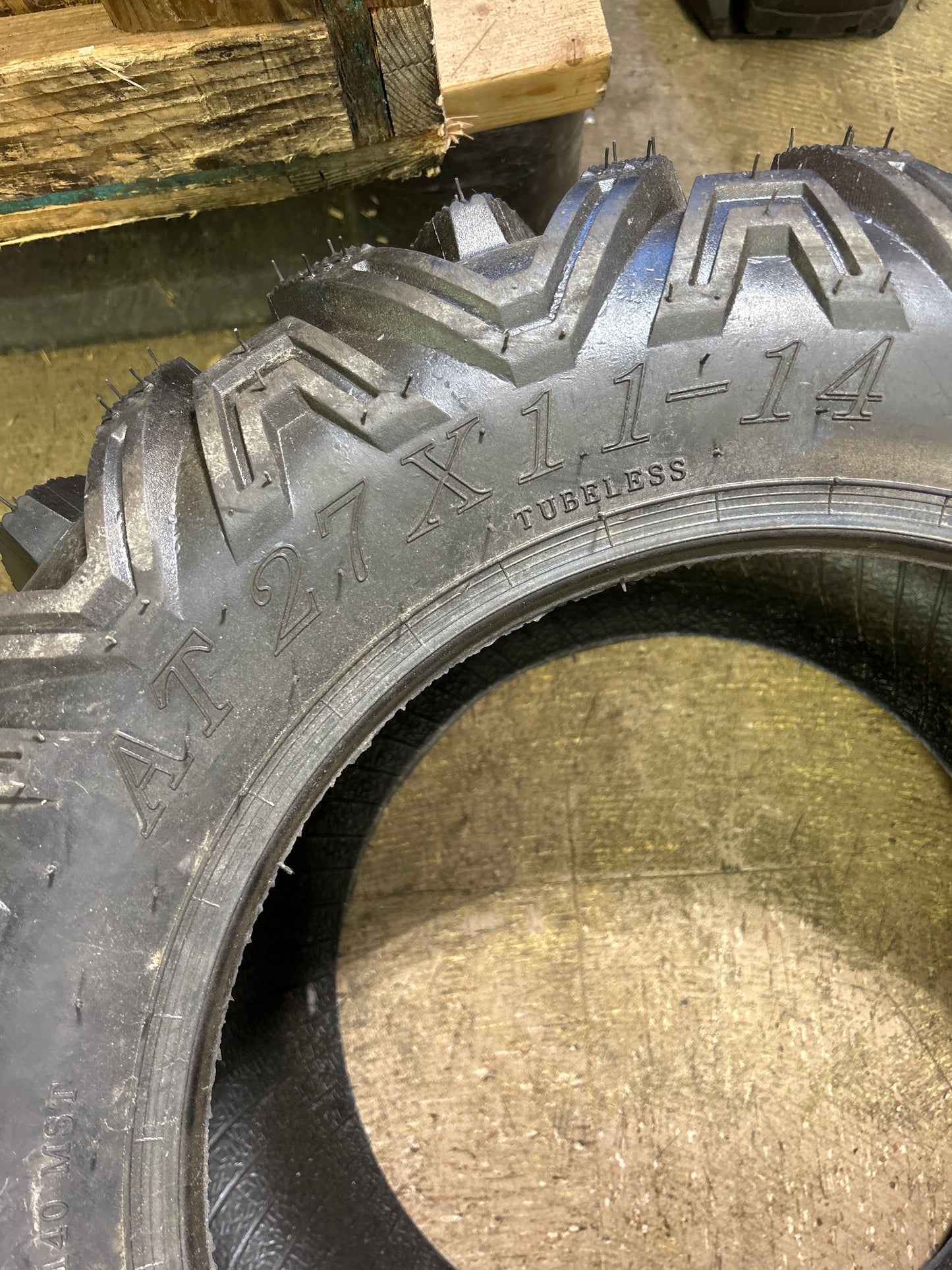 AT 27 11 14 70J 6PLY ATV/UTV TIRE 271114706