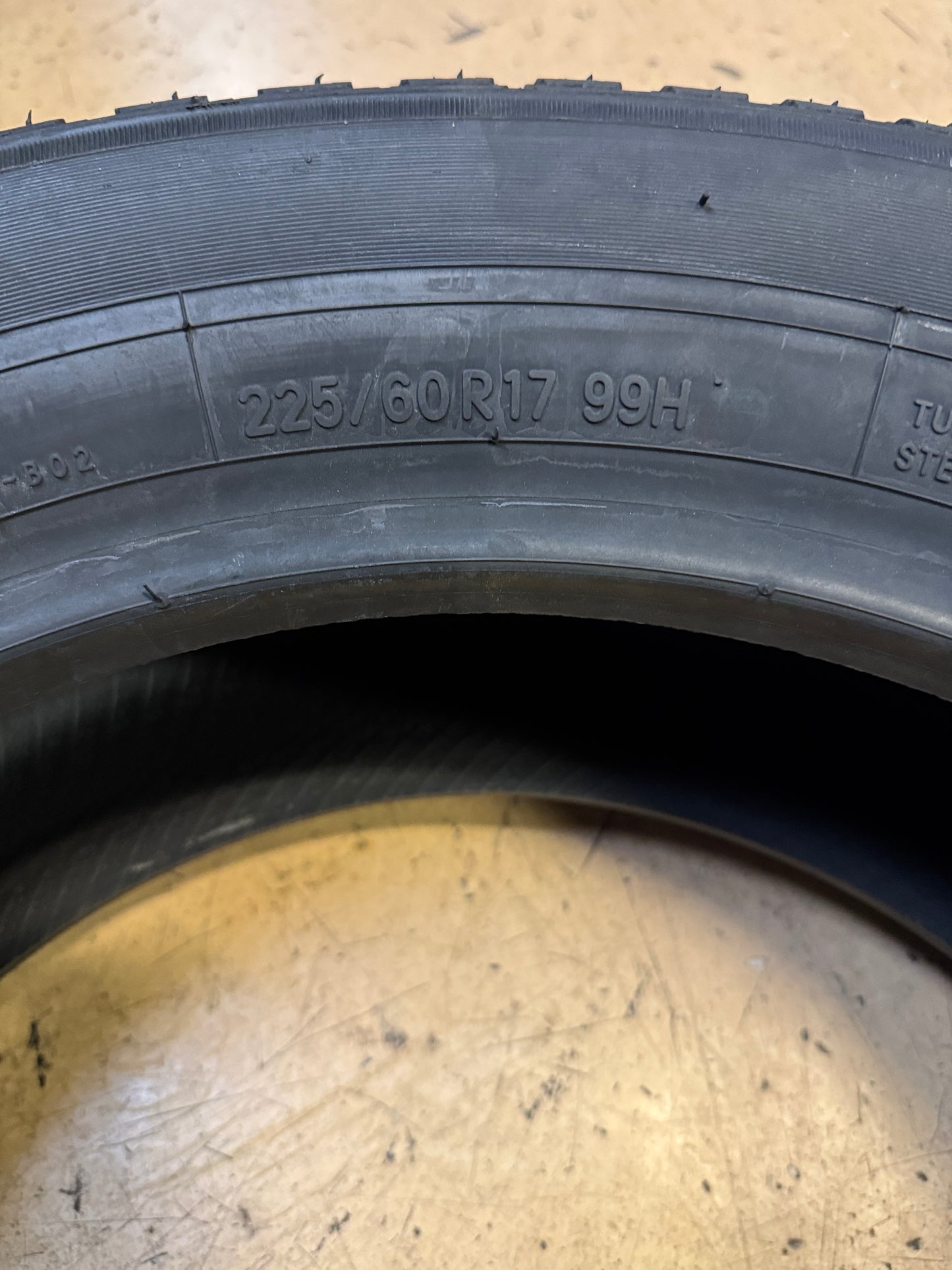 2 NOS TOYO CELSIUS BSW P 225 60 17 99H ALL SEASON TIRE 128450