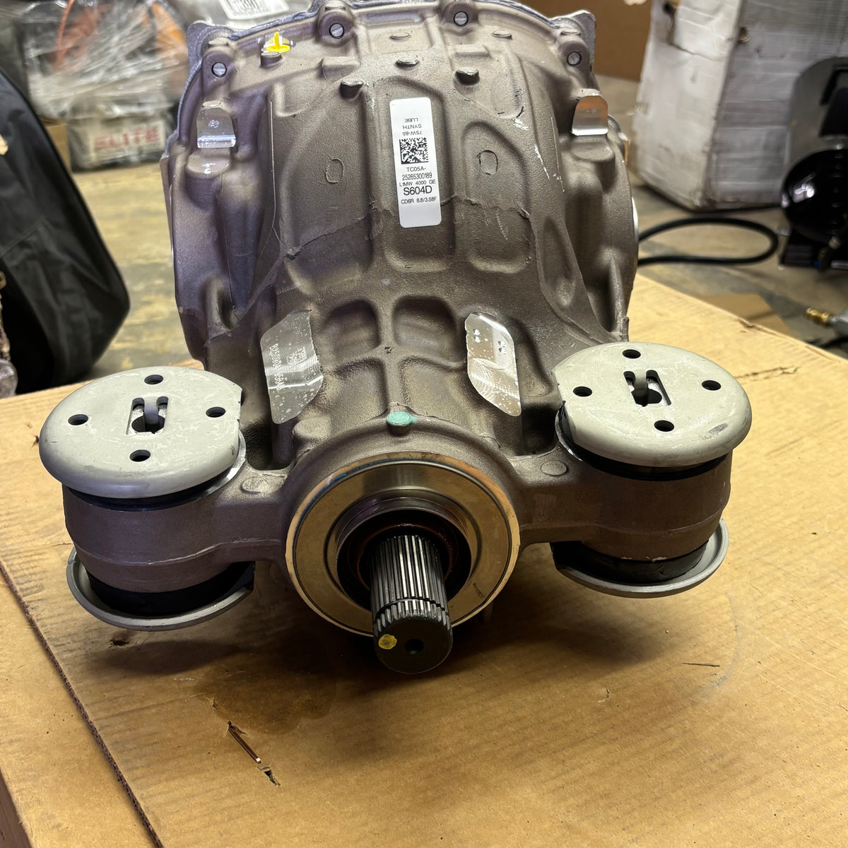 GENUINE FORD REAR DIFFERENTIAL 20-24 EXPLORER L1MW 4000 HE