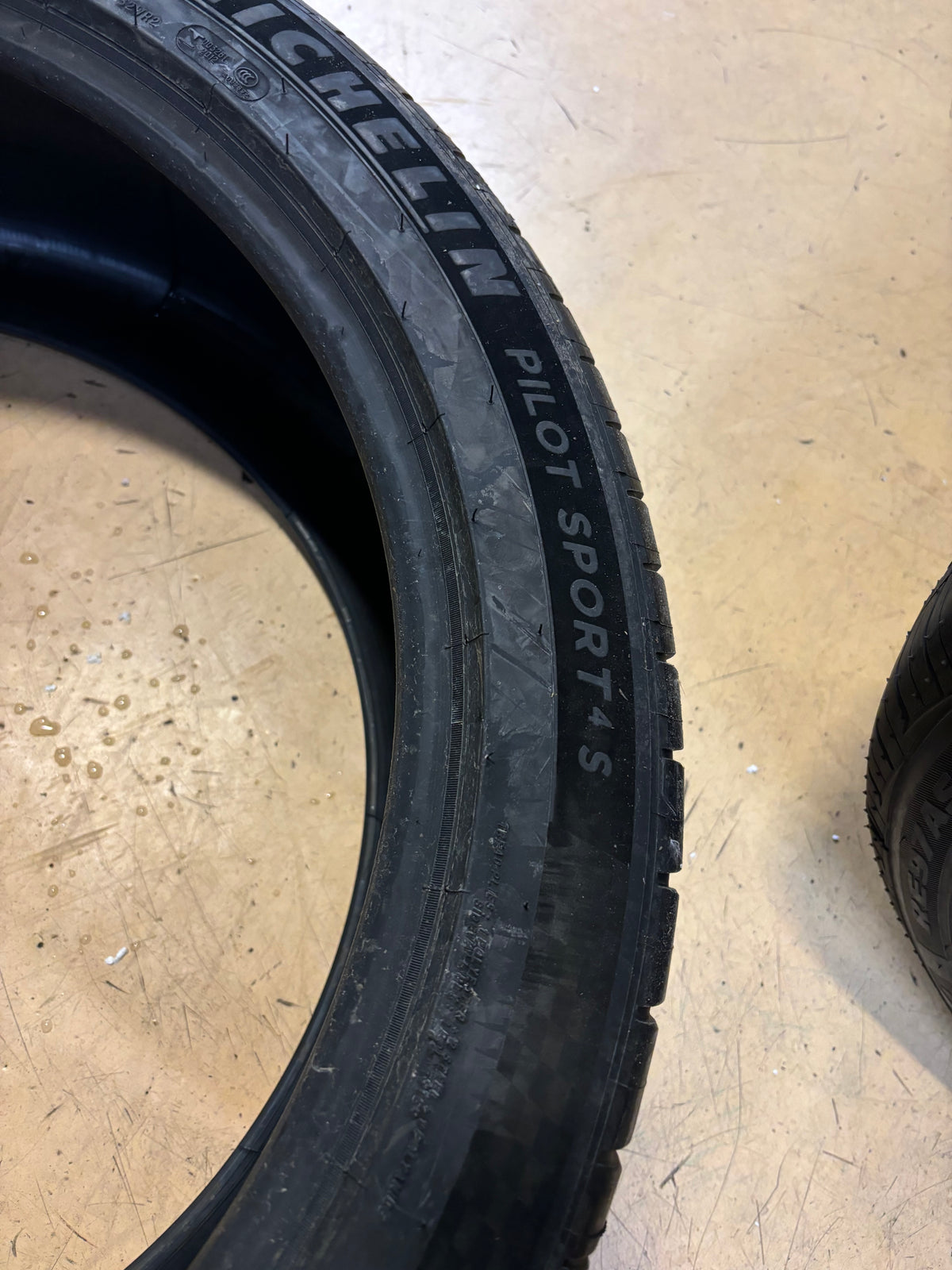 MICHELIN PILOT SPORT 4 S P 275 40 22 108Y XL SUMMER TIRE 27354