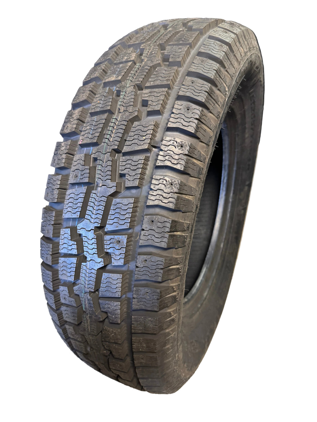 NOS GT RADIAL ICEPRO LT3 BSW LT 265 70 18 124/121R 10PLY WINTER TIRE 100A4238