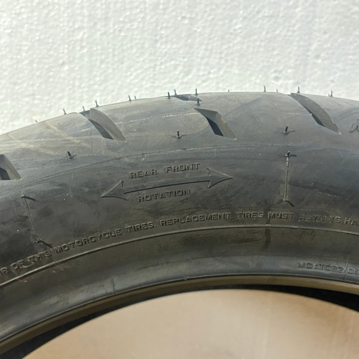 PIRELLI NIGHT DRAGON GT BSW 180 55 18 80H REAR MOTORCYCLE TIRE 2812200