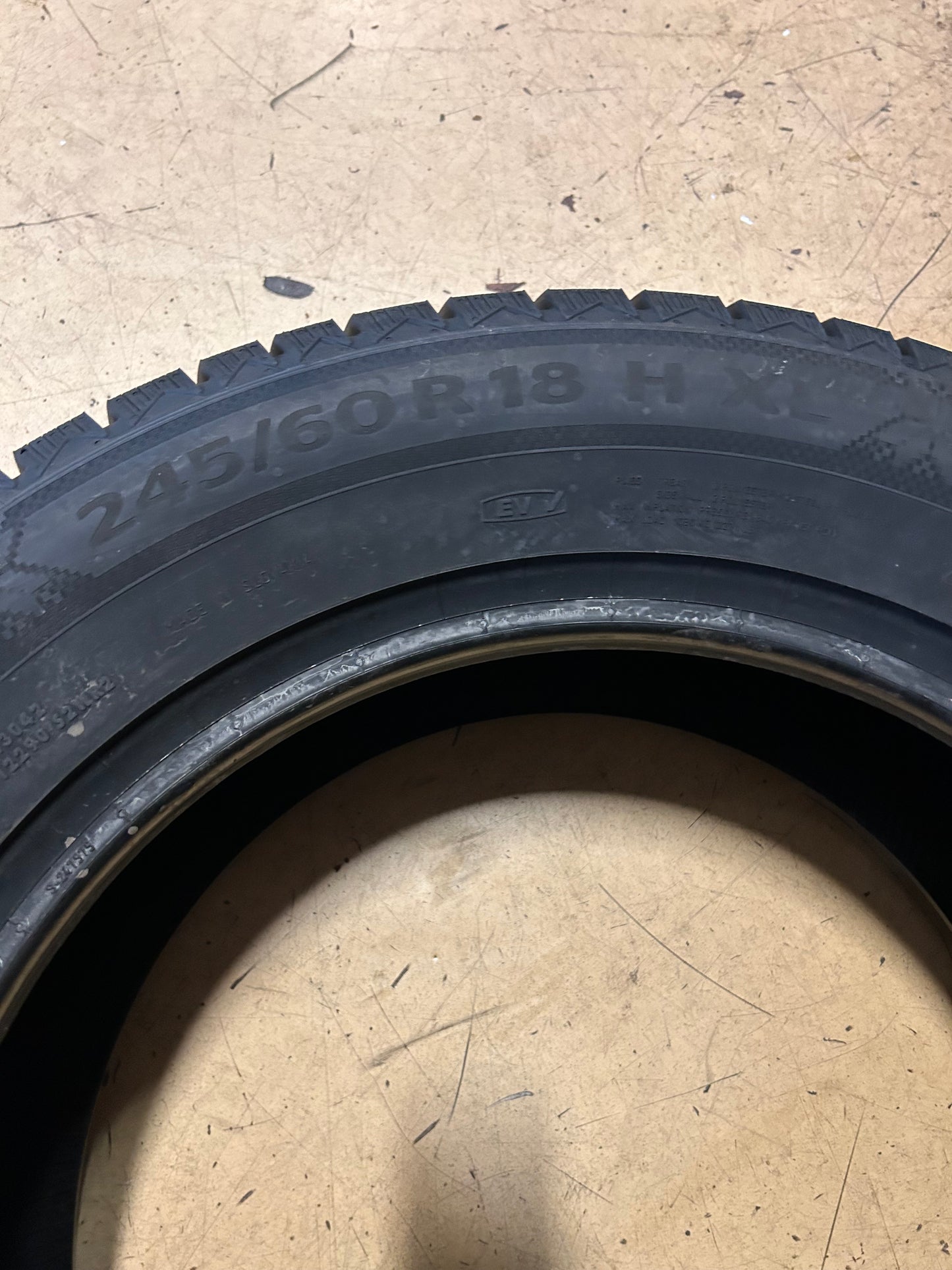 CONTINENTAL VIKING CONTACT 8 BSW P 245 60 18 109H XL WINTER TIRE 03457840000