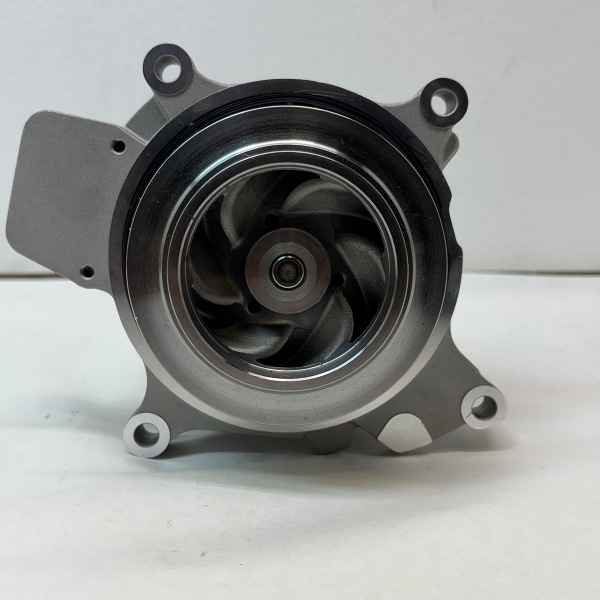 ELECTRIC TRUCK WATER PUMP WP7128 ENGINE COOLING