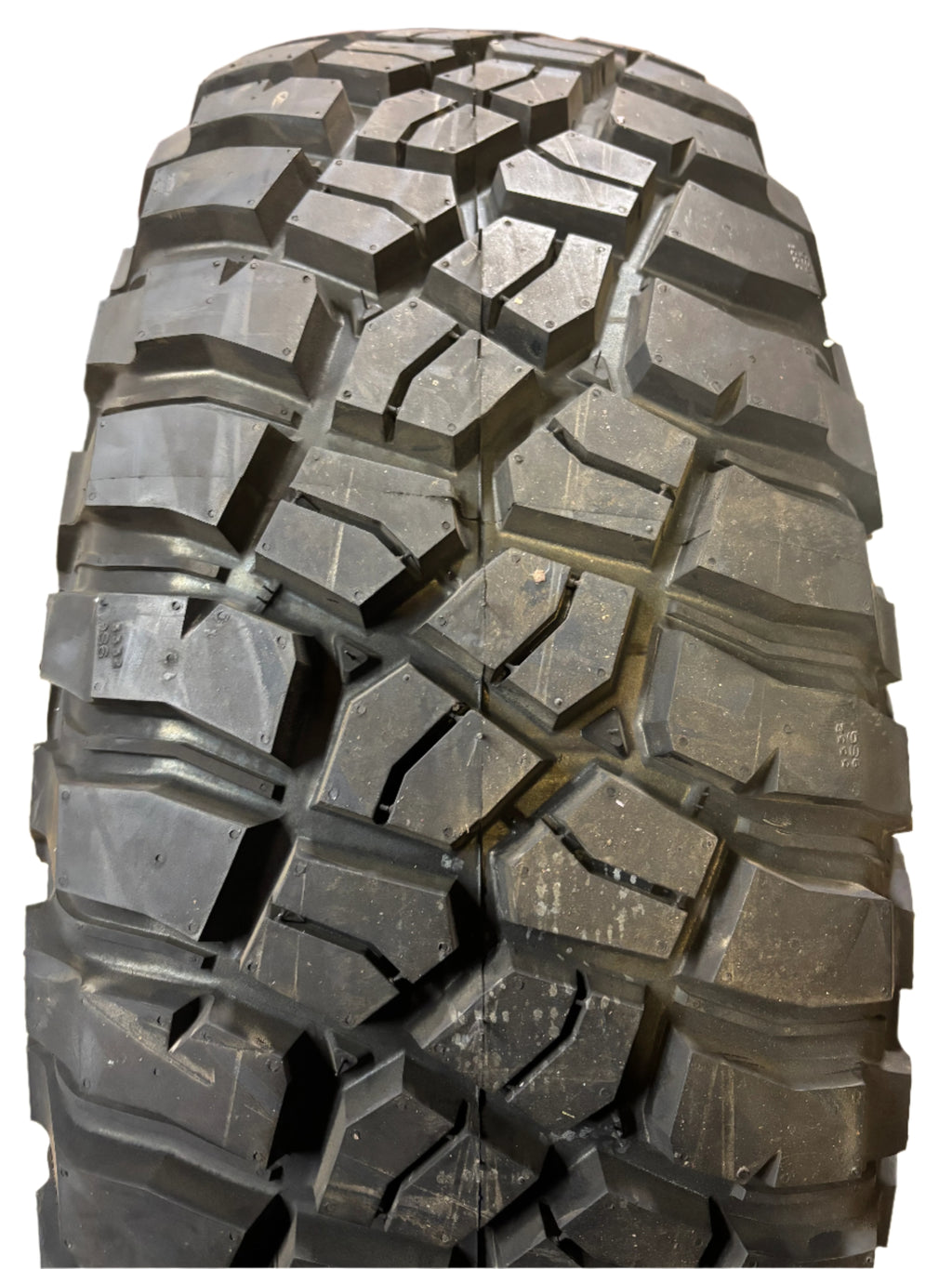 BFGOODRICH MUD TERRAIN T/A KM3  BSW LT 37 12.5 17 124Q LRD 8PLY MUD TERRAIN TIRE 39458