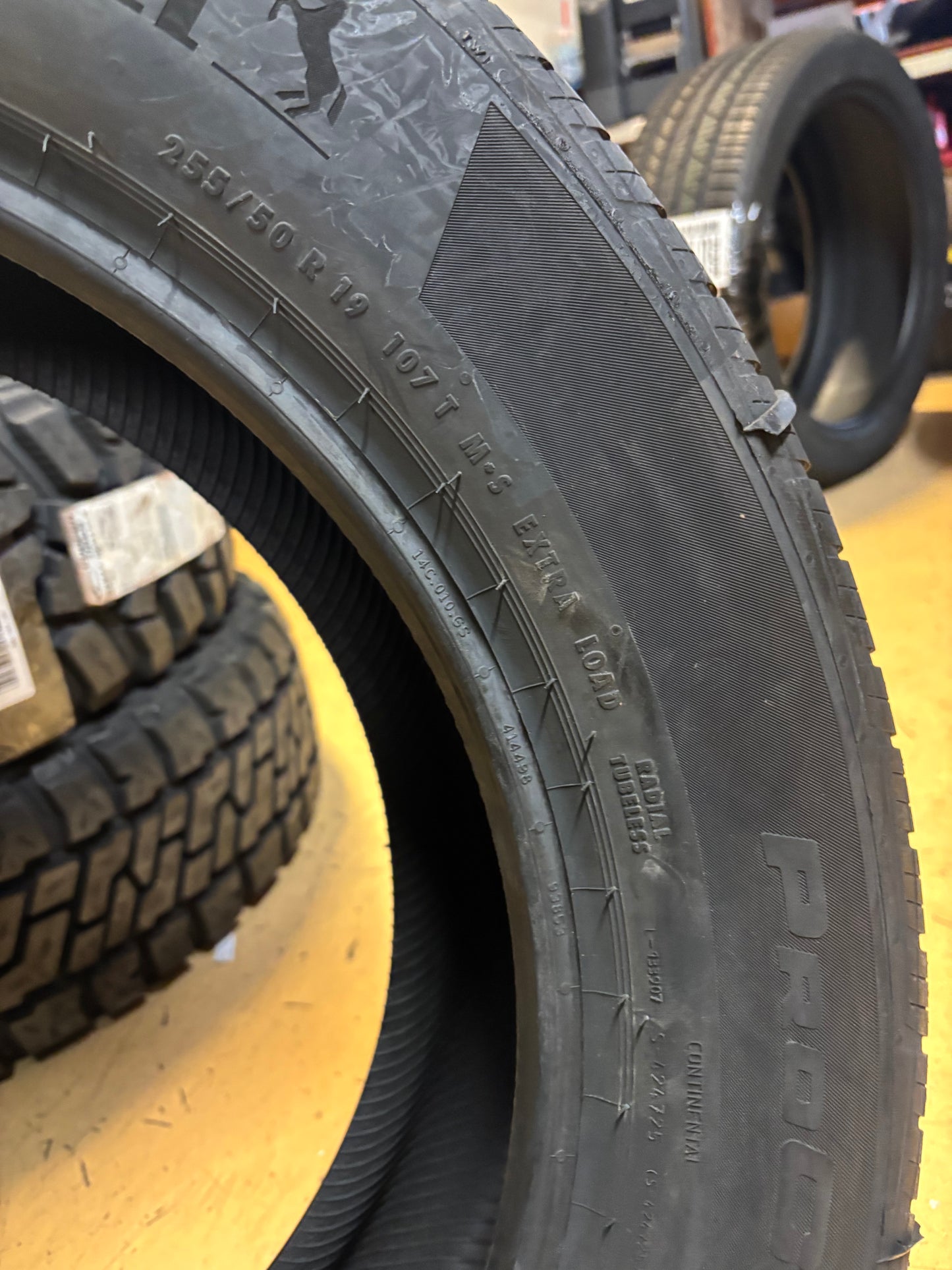 CONTINENTAL PROCONTACT RX BSW P 255 50 19 107T XL ALL SEASON TIRE 15577170000