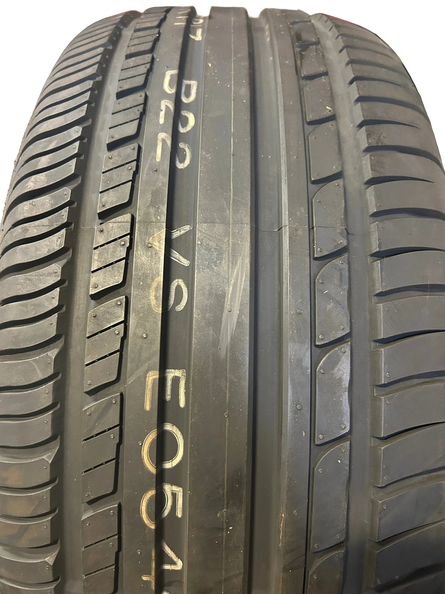 NOS FEDERAL COURAGIA F/X BSW P 275 55 17 109V HIGHWAY TIRE 40GI7A