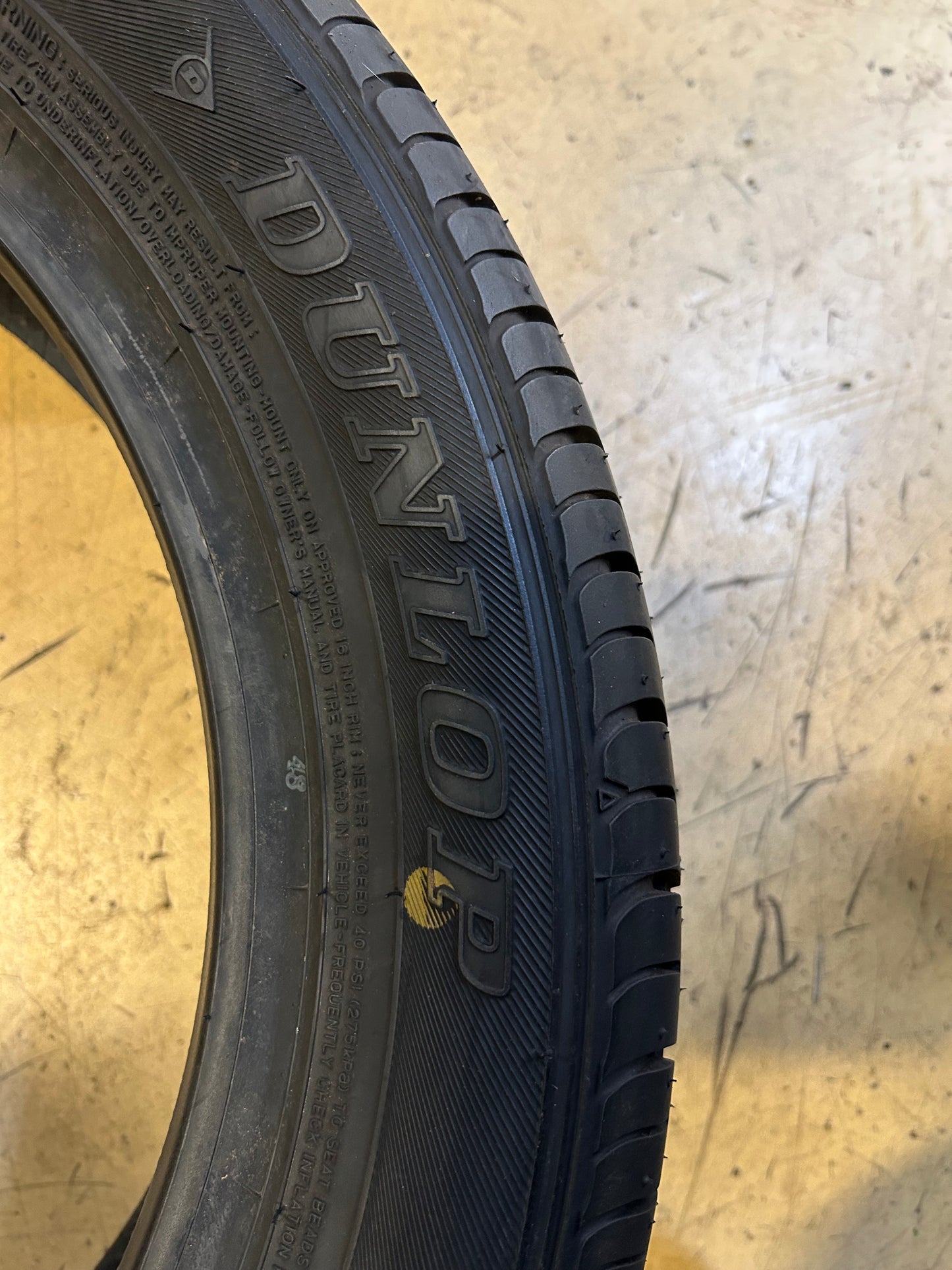 2 NOS DUNLOP SP SPORT 7000 A/S BSW P 185/55R16 83H ALL SEASON TIRE 265004140