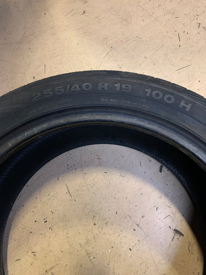 USED OS CONTINENTAL PROCONTACT AO BSW P 255/40R19 100H XL ALL SEASON TIRE 15481260000