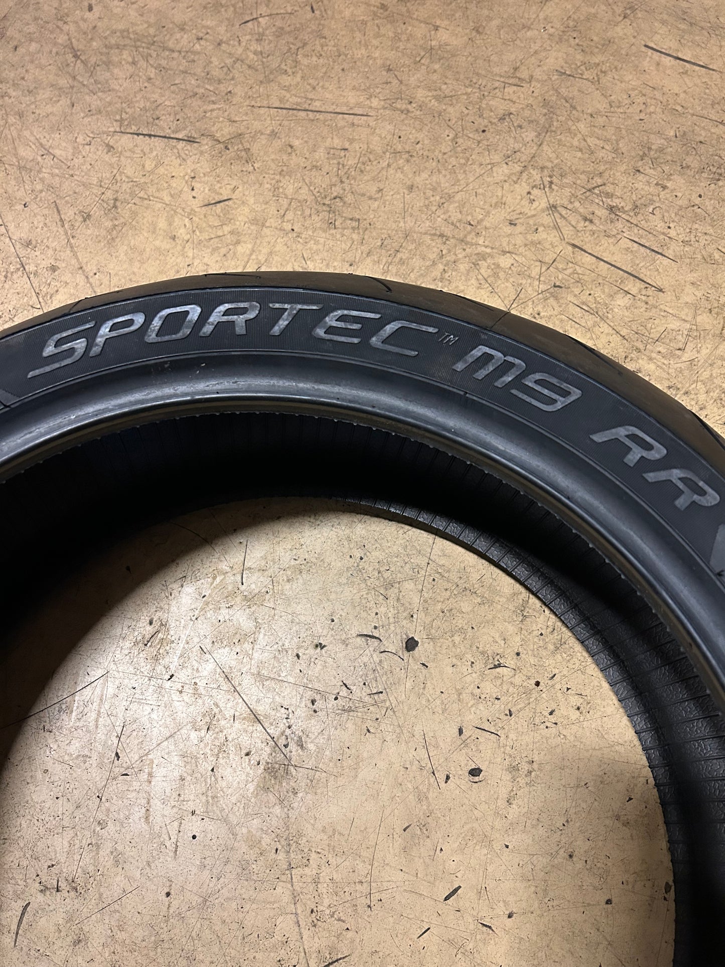 METZELER SPORTEC M9 RR BSW 180 55 17 73W REAR MOTORCYCLE TIRE P850470