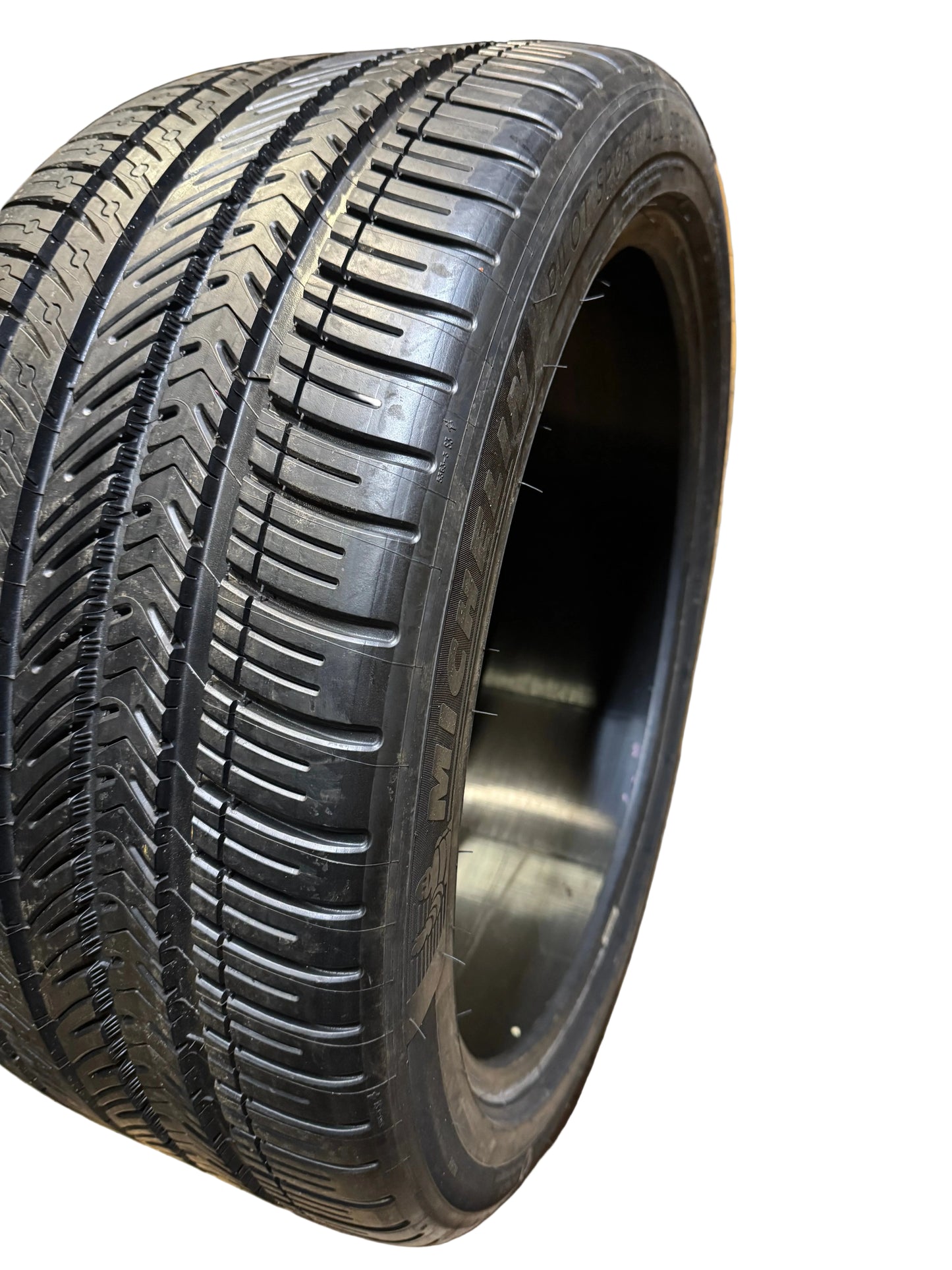 MICHELIN PILOT SPORT ALL SEASON 4 BSW P 275 40 21 107Y XL UHP ALL SEASON TIRE 71327