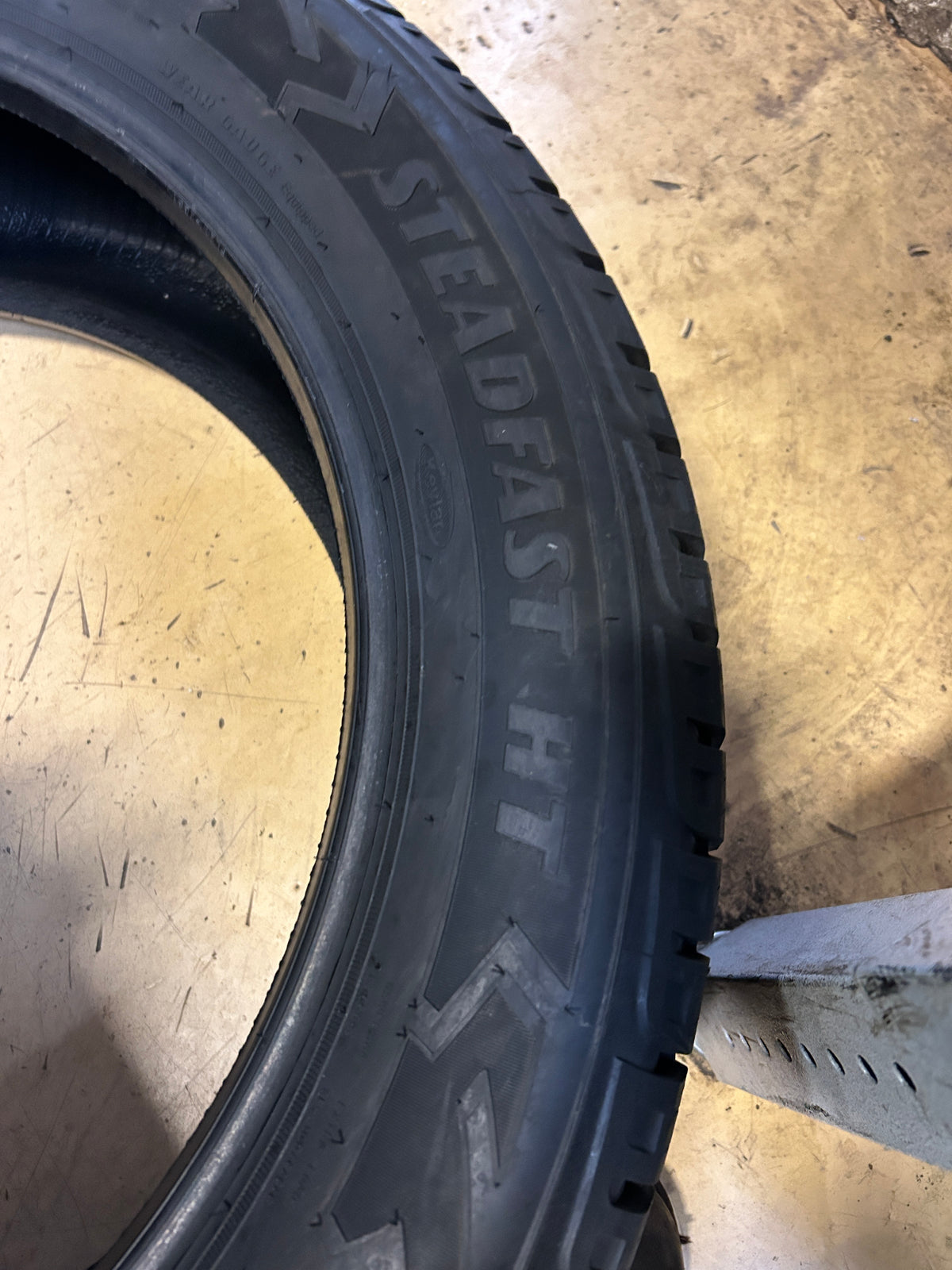 GOODYEAR WRANGLER STEADFAST HT P 275 50 22 115H ALL SEASON TIRE 269026969