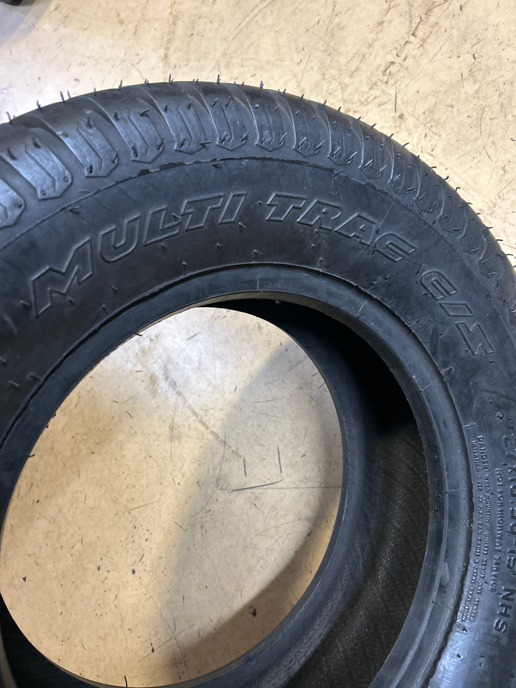 NOS CARLISLE MULTI TRAC C/S BSW P 27 10.5 15 4PLY ATV/UTV TIRE 5743H6