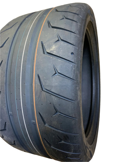CONTINENTAL EXTREME CONTACT FORCE BSW P  325 30 19 105W XL SUMMER TIRE 0312232