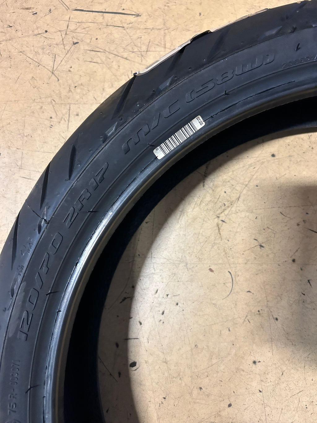 NOS METZELER SPORTEC M5 INTERACT BSW 120 70 17 58W FRONT MOTORCYCLE TIRE 1927400