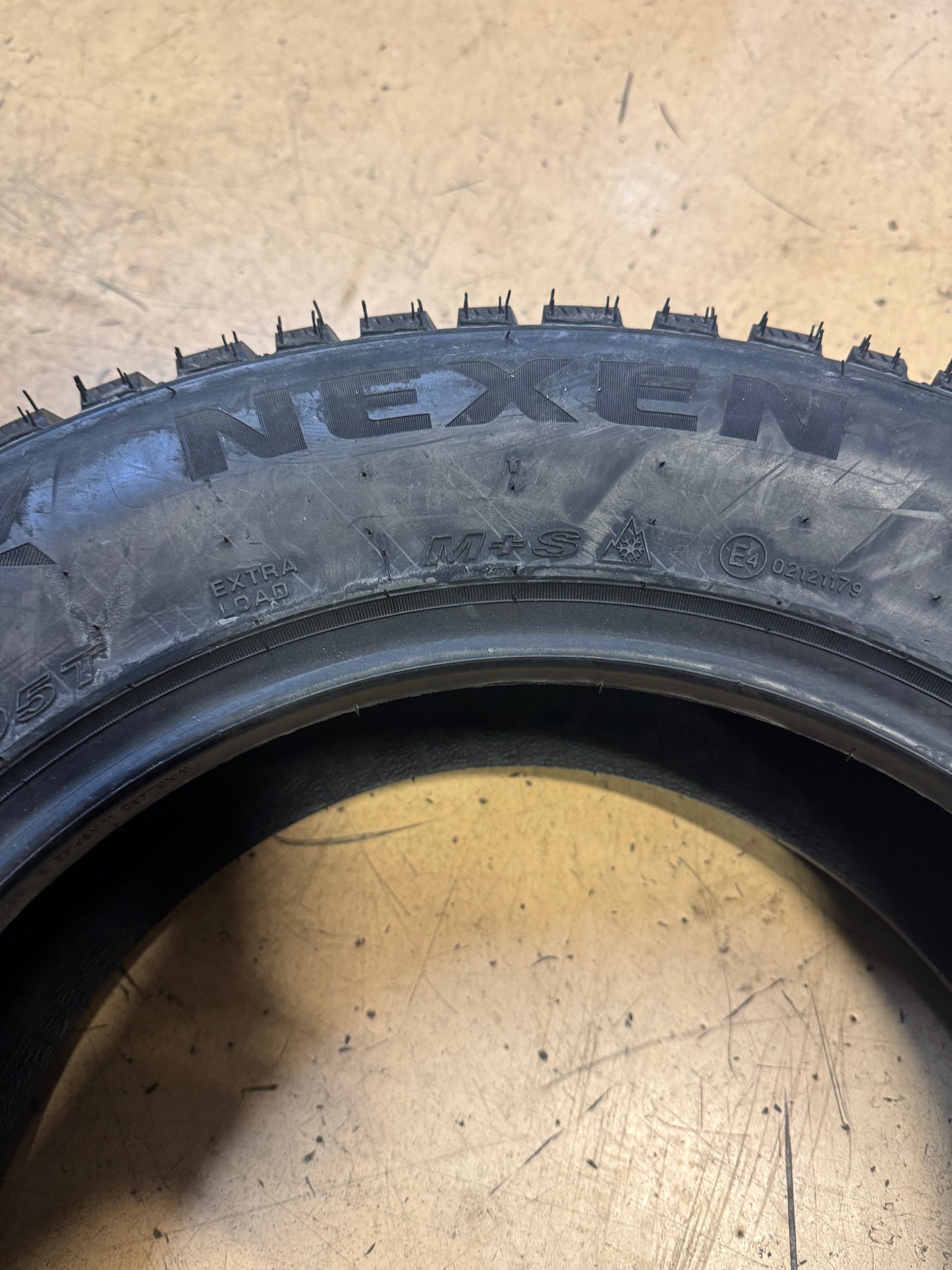 2 NEXEN WINGUARD WINSPIKE 3 BSW P 195 65 15 95T XL WINTER TIRE 17629NXK