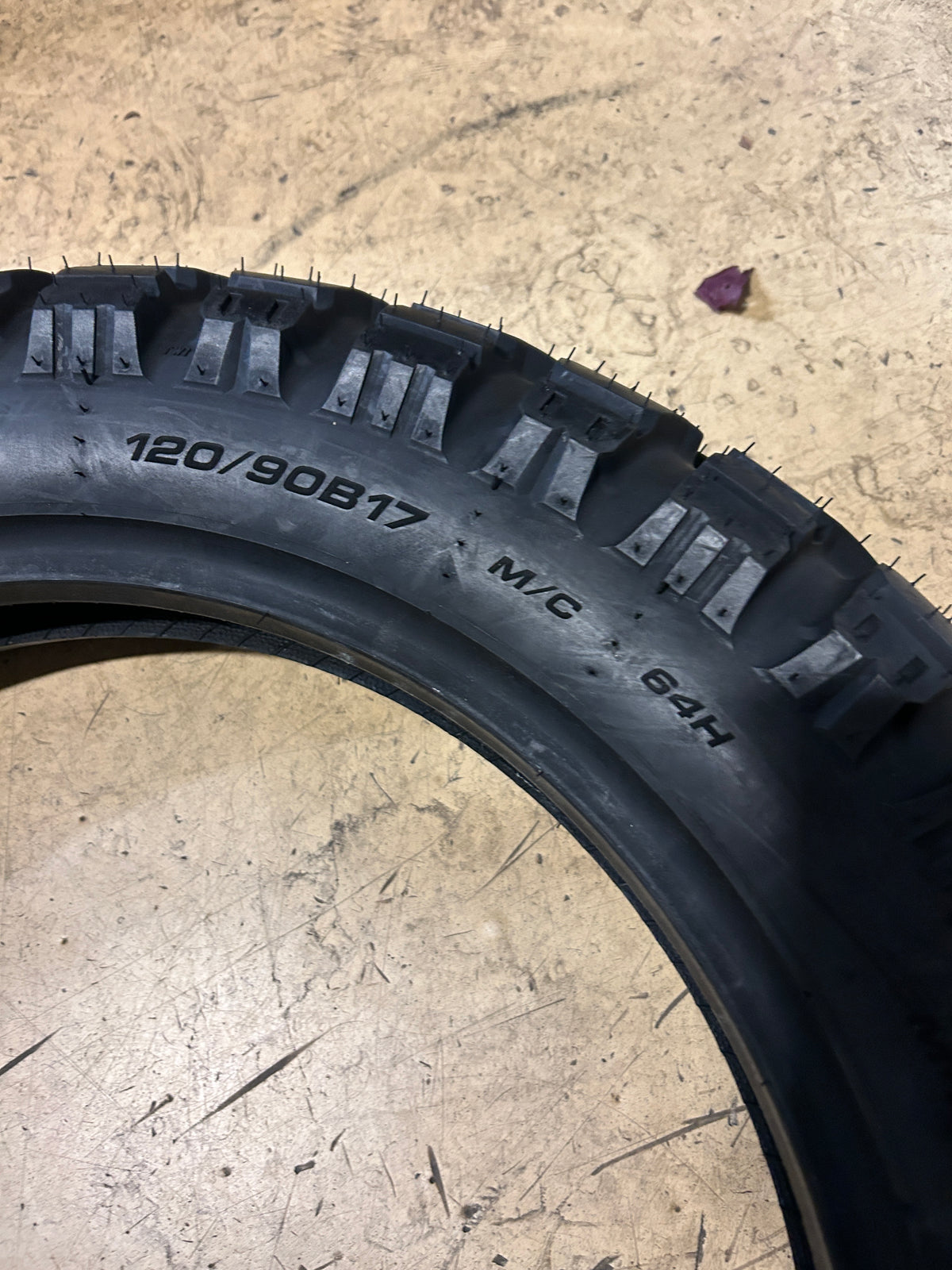 MITAS ENDURO TRAIL PLUS BSW 120 90 17 64H REAR MOTORCYCLE TIRE 70001208