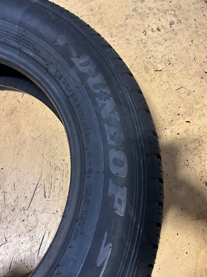 2 NOS DUNLOP GRANDTREK ST30 BSW P 225 65 17 102H ALL SEASON TIRE 290126789