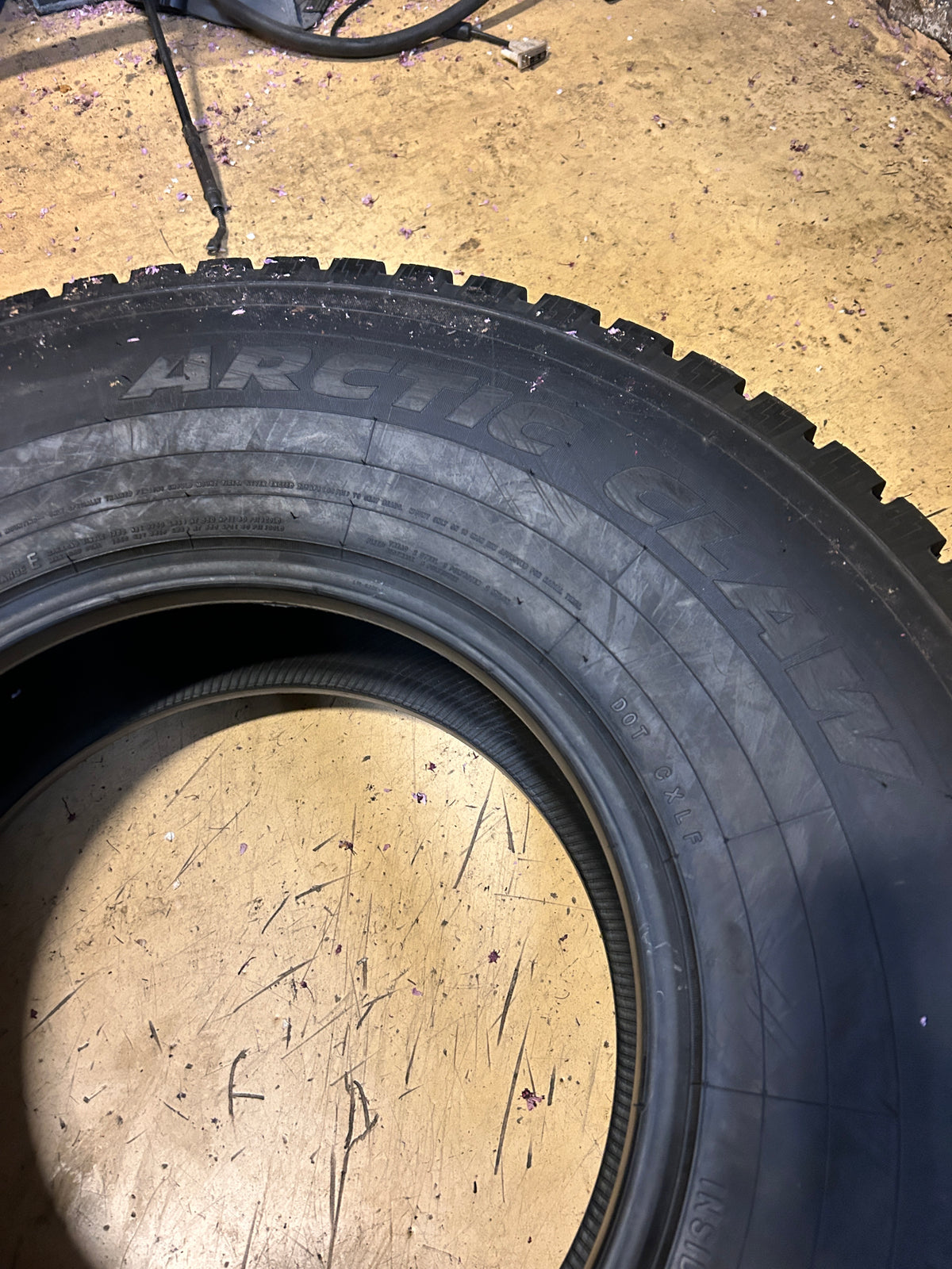 NOS ARCTIC CLAW WINTER WXI BSW LT 285 75 16 126/123Q 10PLY WINTER TIRE ARC65