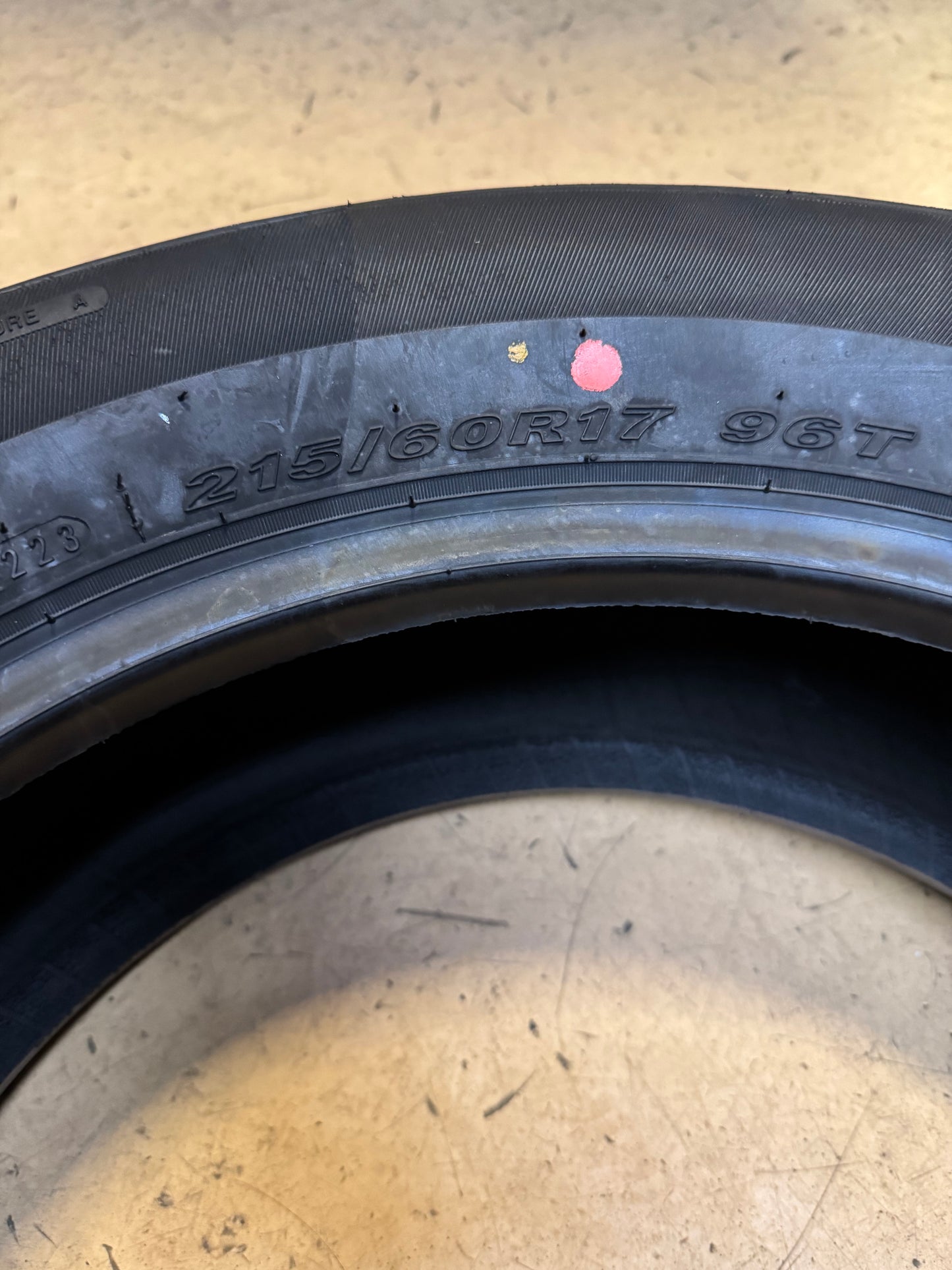 NEXEN NPRIZ AH5 BSW P 215 60 17 96T ALL SEASON TIRE 13022NXK