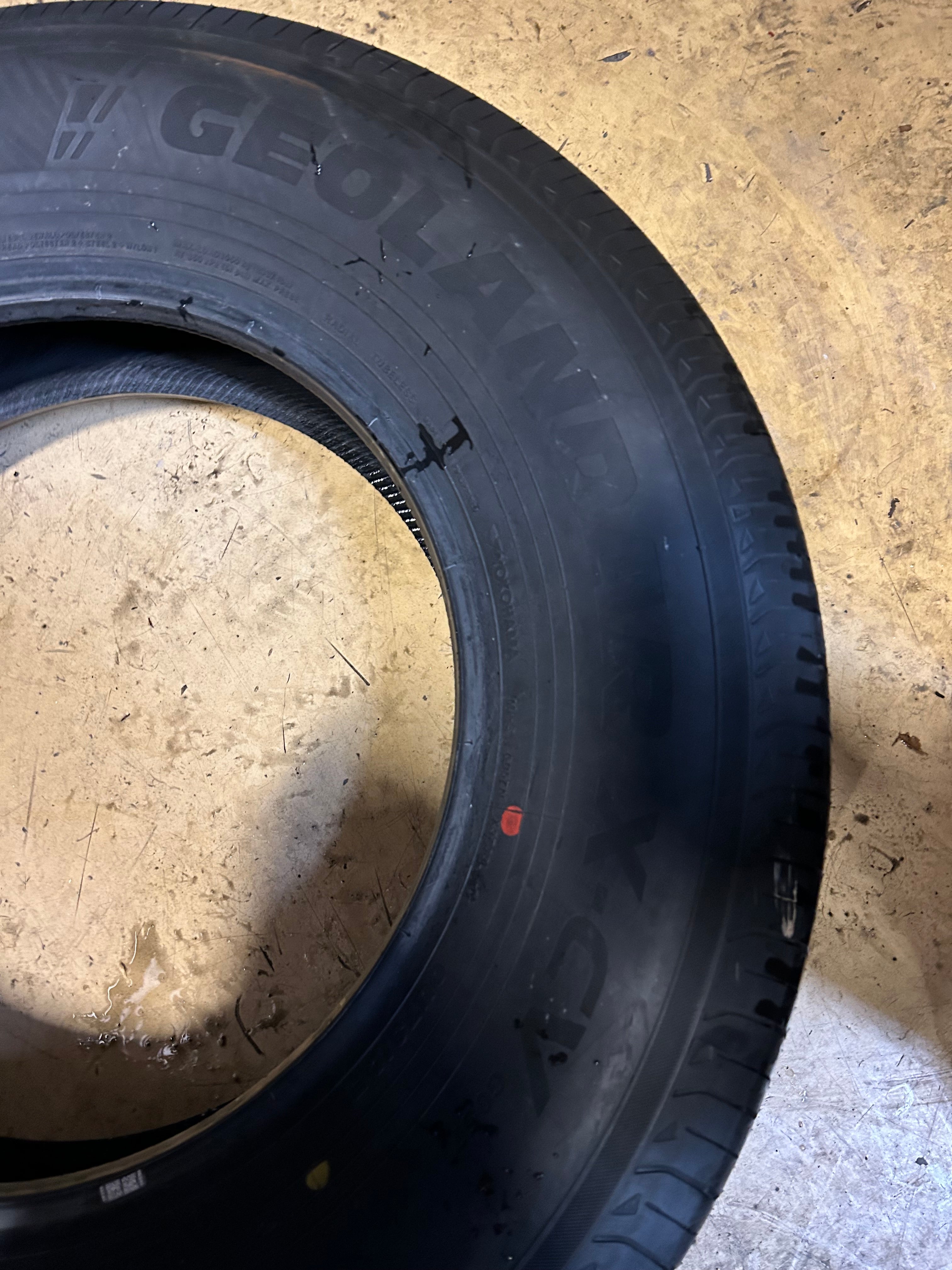 4 YOKOHAMA GEOLANDAR X-CV G057 BSW P 245 70 17 110T ALL SEASON TIRE 110193440