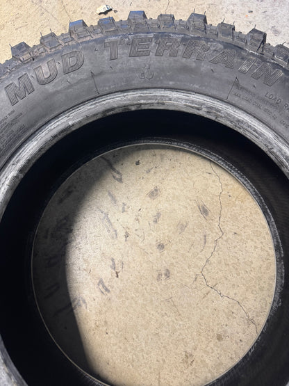 TREADWRIGHT THE CLAW II MUD TERRAIN BSW LT 275 65 20 126/123R 10PLY MUD TERRAIN TIRE C276520E